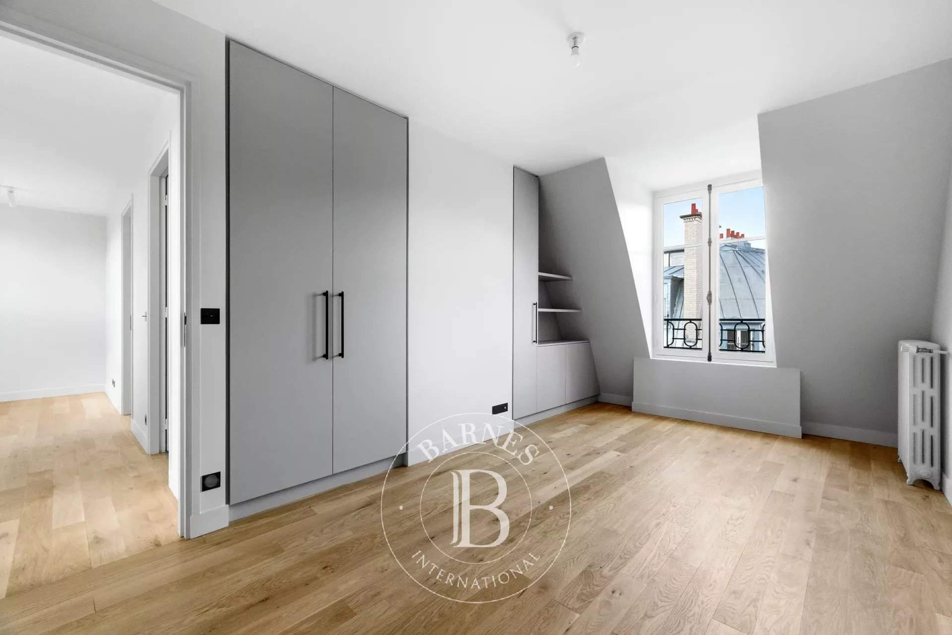 Paris  - Apartment 3 Bedrooms - picture 12