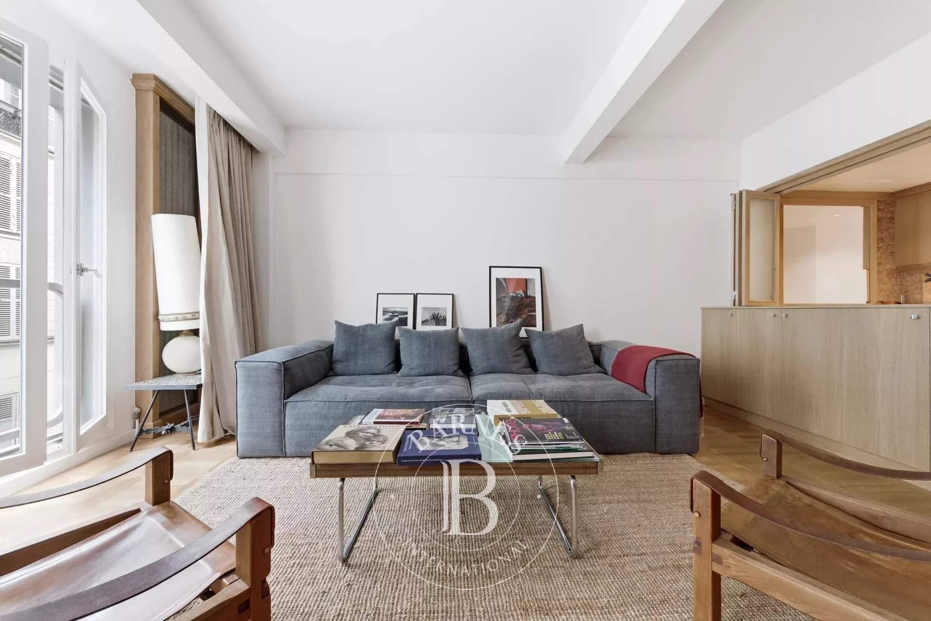 Paris  - Appartement 3 Pi&egrave;ces 2 Chambres - picture 2