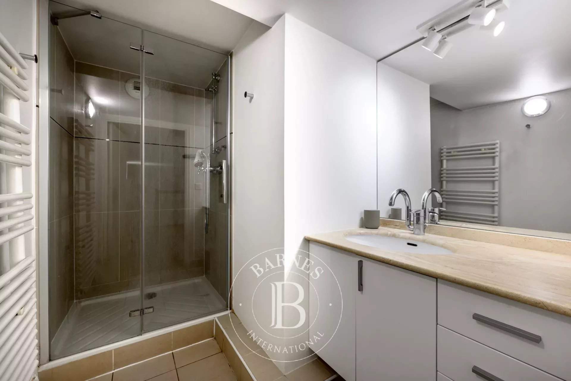 Paris  - Appartement 2 Pi&egrave;ces, 1 Chambre - picture 6