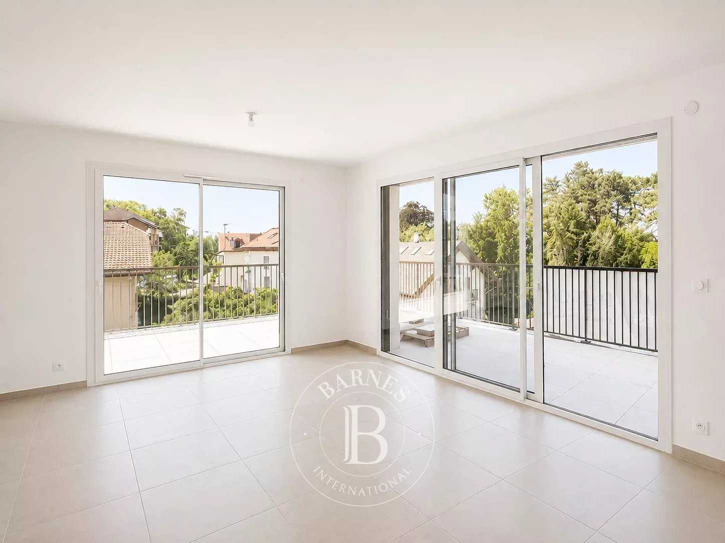 Évian-les-Bains  - Appartement 4 Pi&egrave;ces 3 Chambres