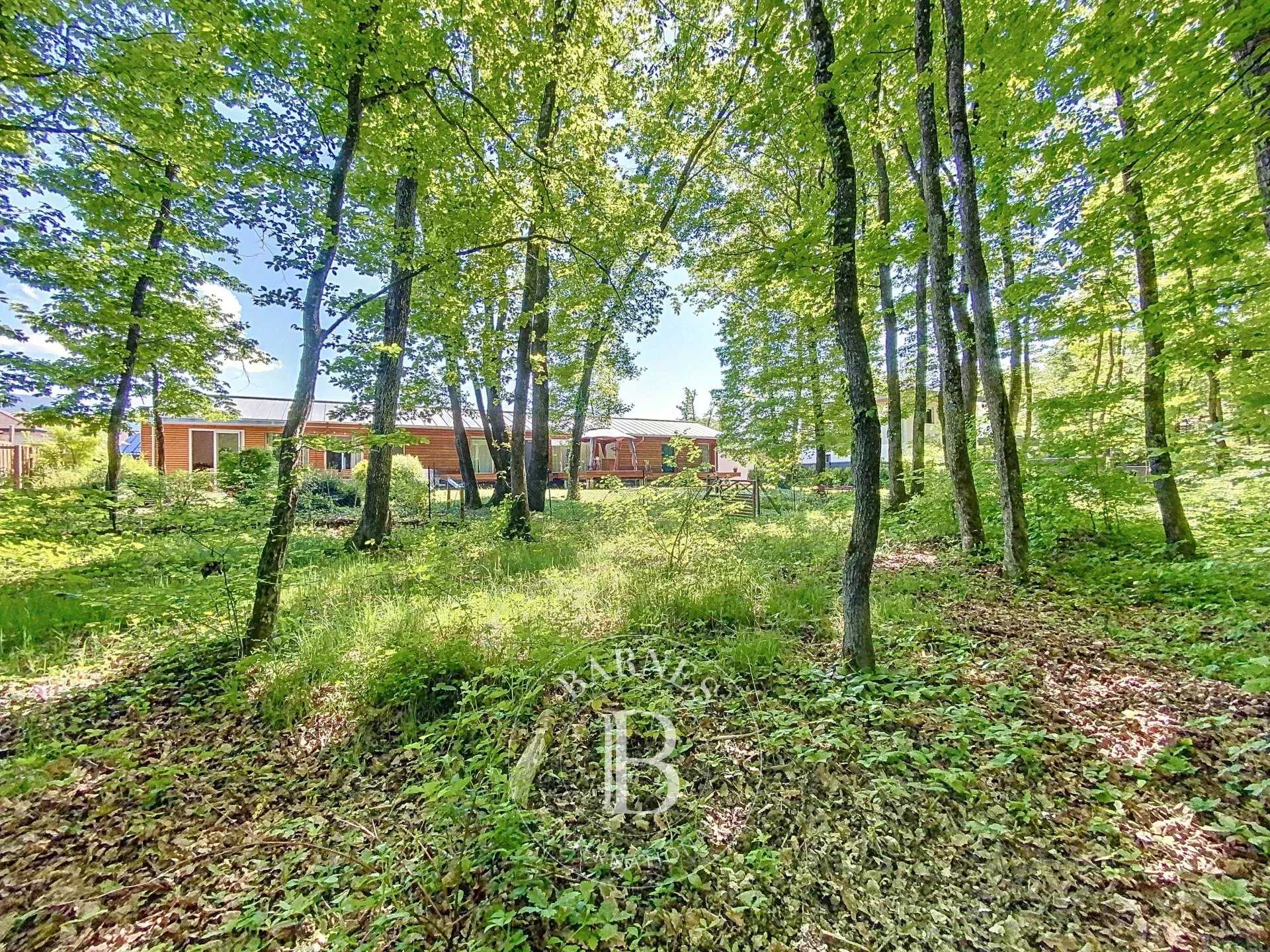 Veigy-Foncenex  - Maison 8 Pièces 6 Chambres