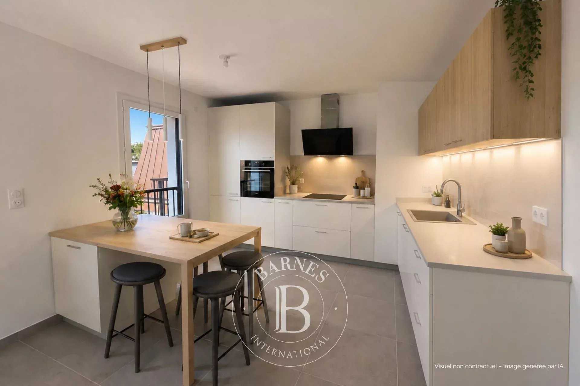 Évian-les-Bains  - Appartement 4 Pi&egrave;ces 3 Chambres