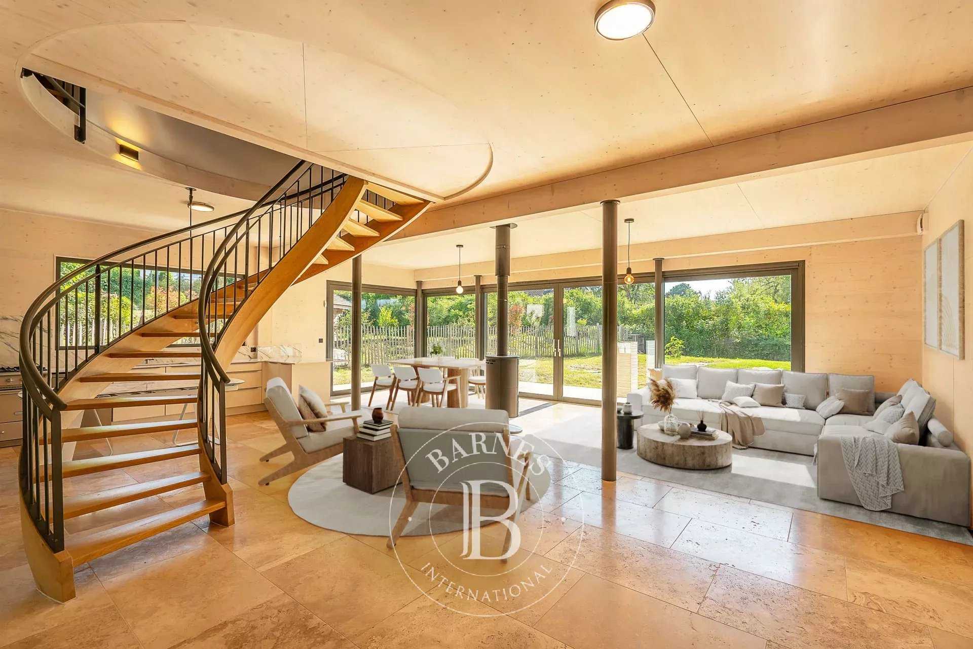 Évian-les-Bains  - House 8 Bedrooms