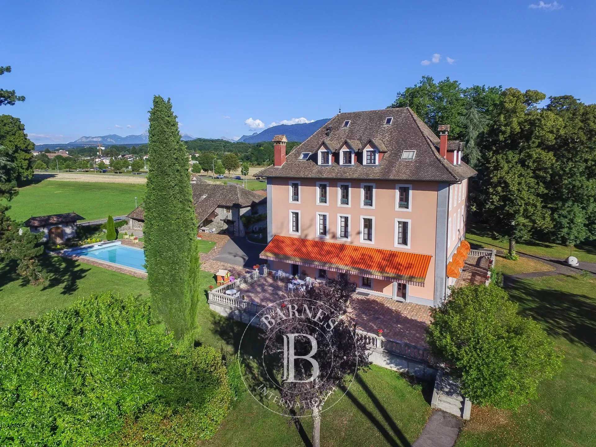 Thonon-les-Bains  - Casa solariega 15 Cuartos 5 Habitaciones