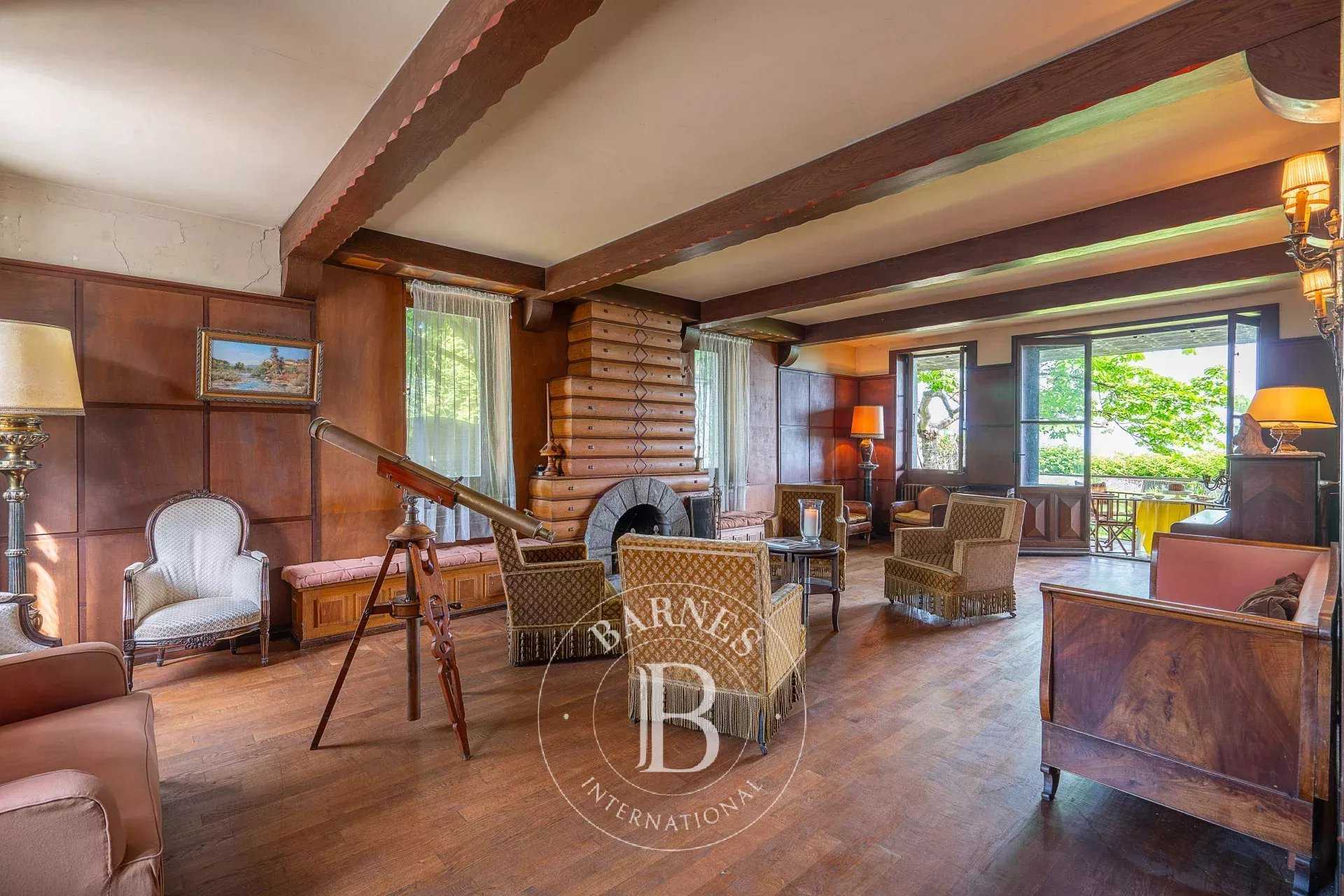 Évian-les-Bains  - House 7 Bedrooms