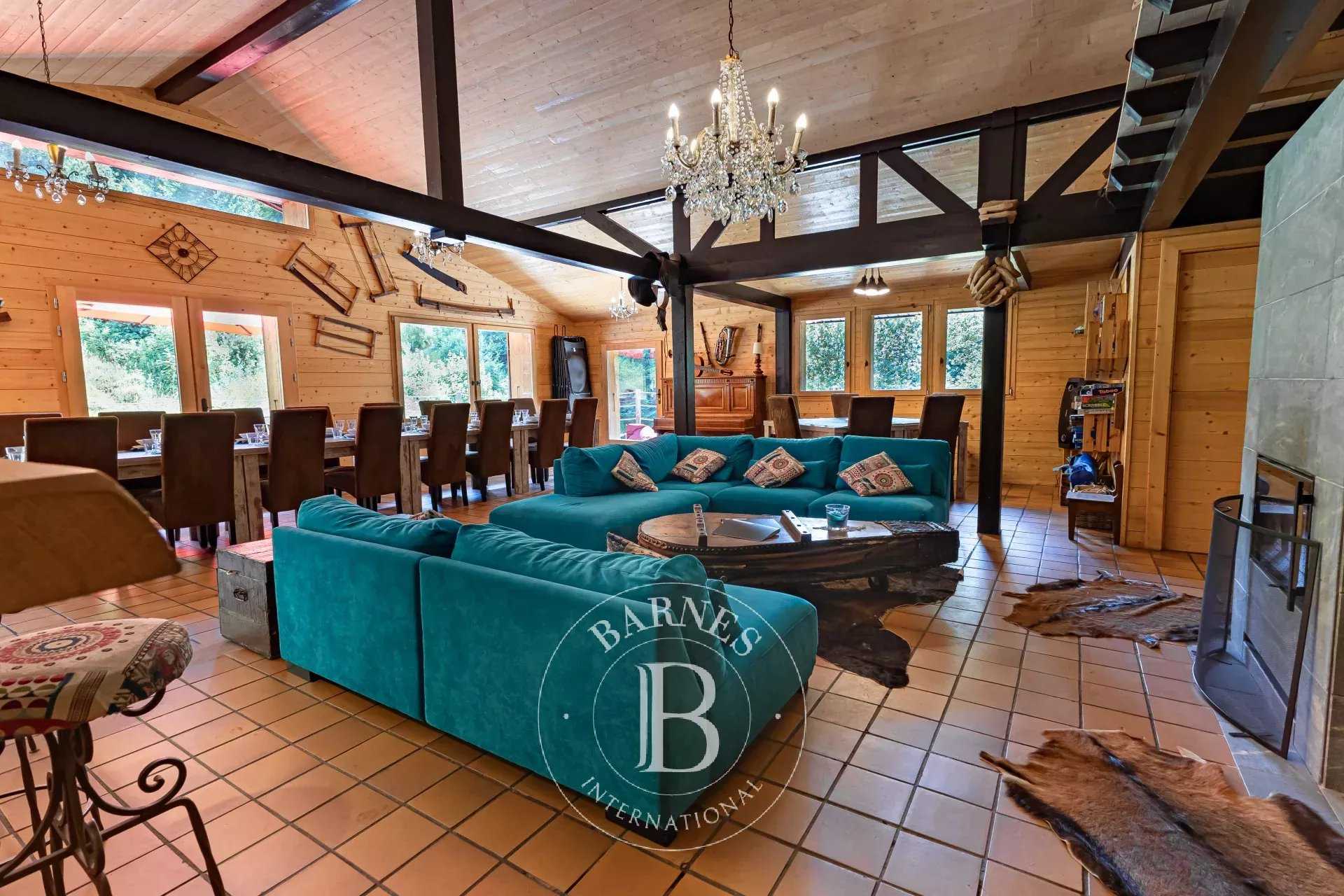 Habère-Poche  - House 5 Bedrooms