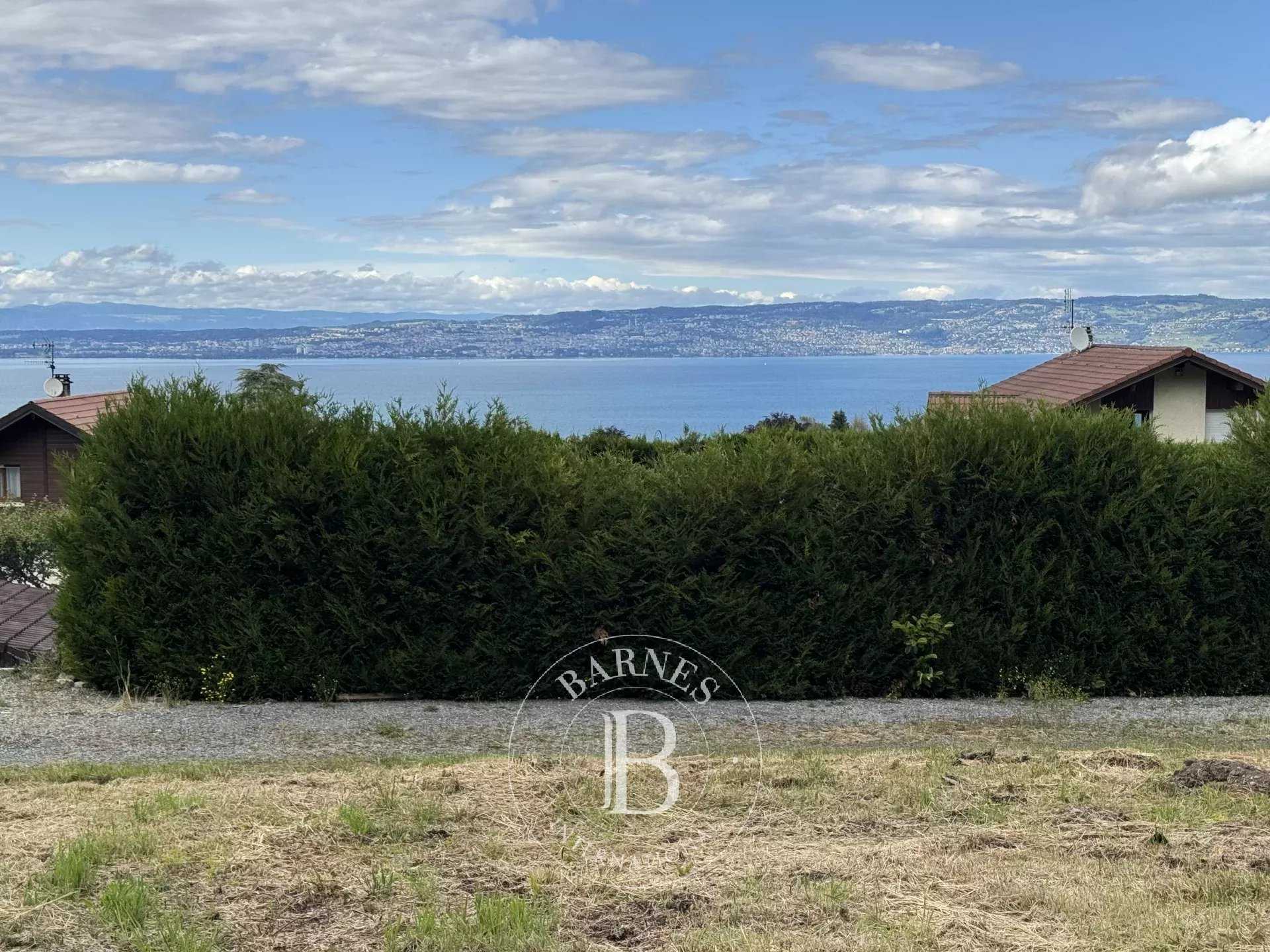 Neuvecelle  - Terrain constructible 
