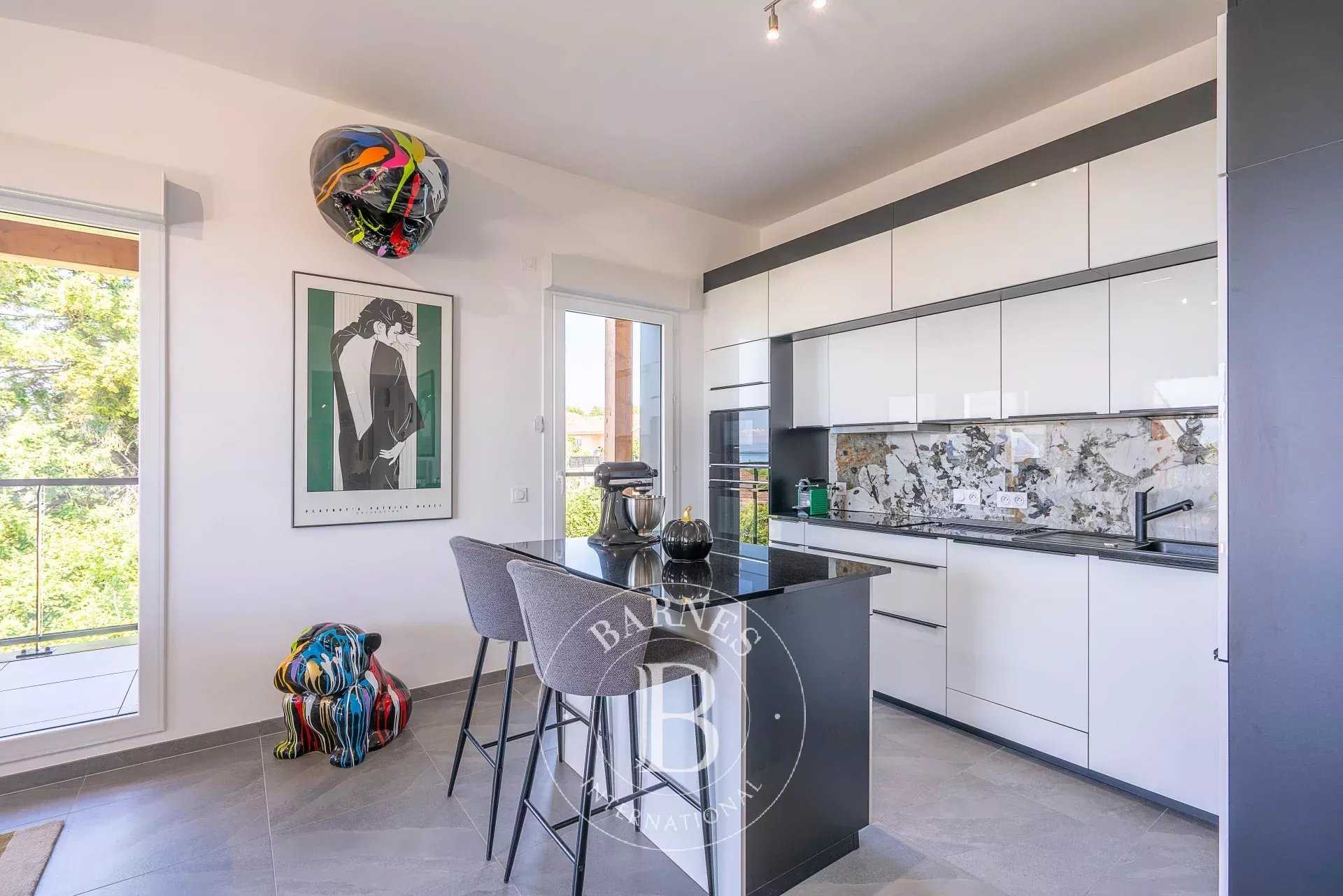 Marin  - Appartement 4 Pi&egrave;ces 3 Chambres