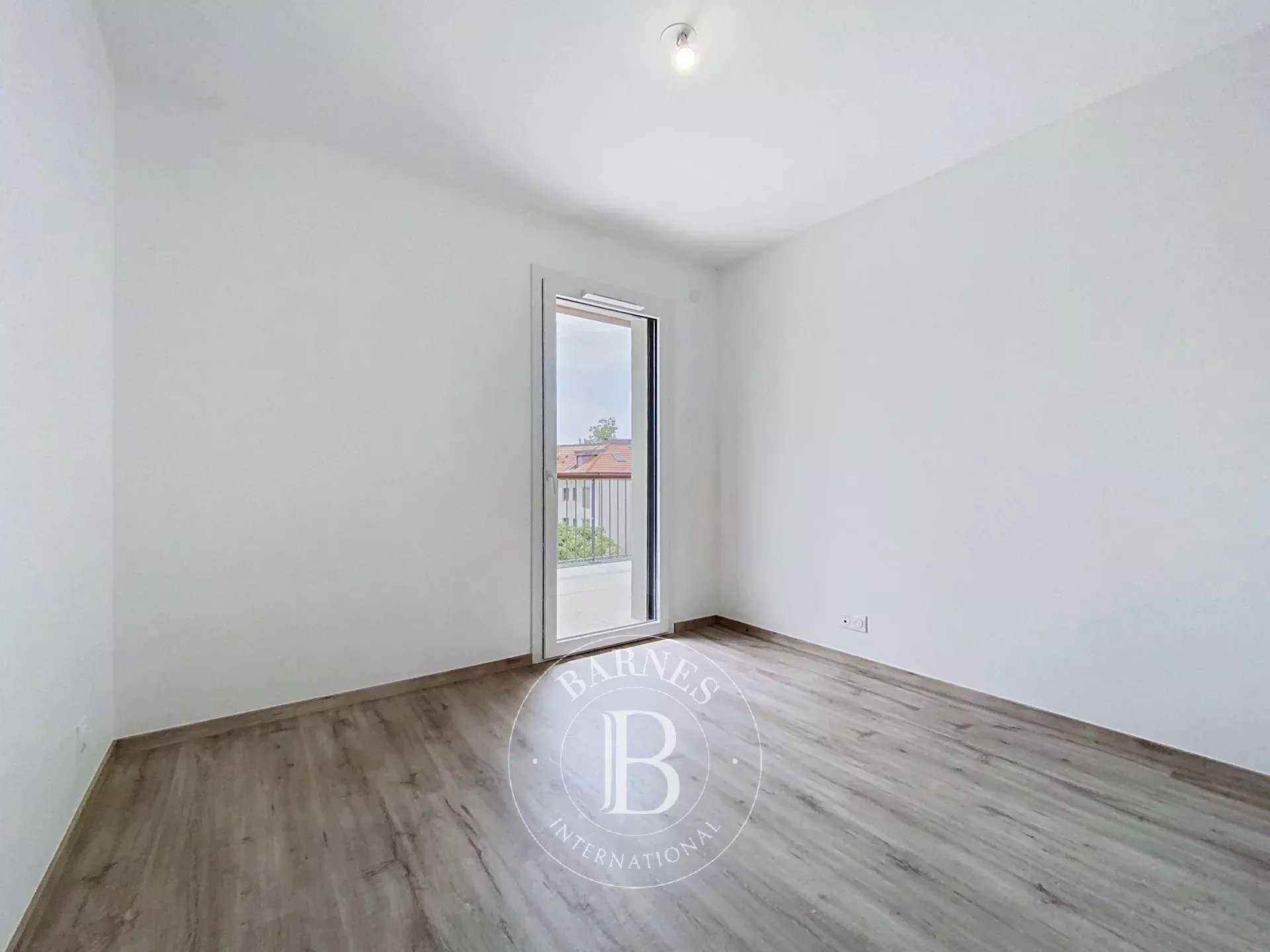 Évian-les-Bains  - Appartement 4 Pi&egrave;ces 3 Chambres