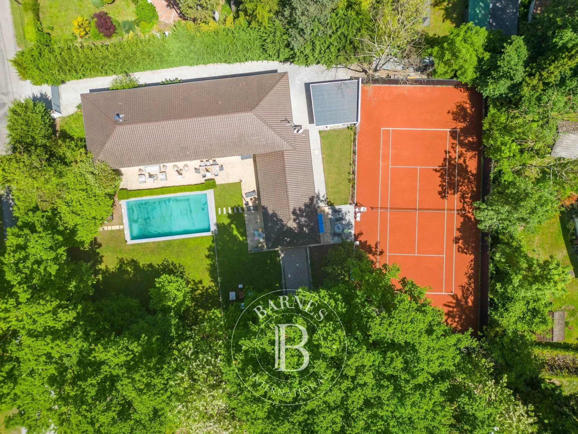 Sciez  - Maison 7 Pièces 5 Chambres