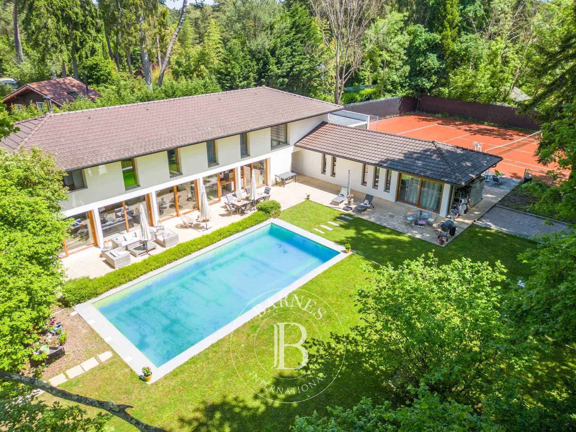 Sciez  - Maison 7 Pièces 5 Chambres