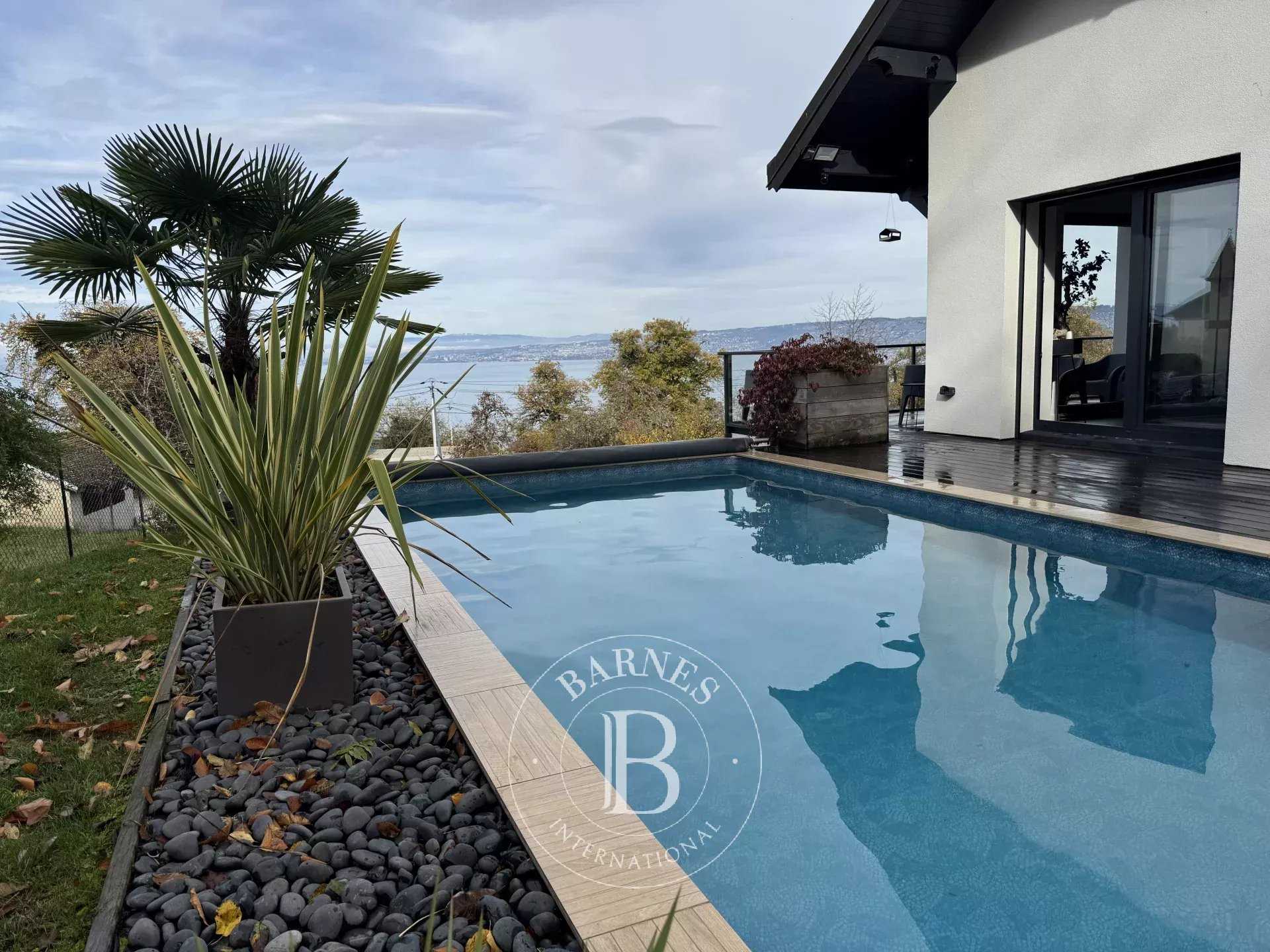 Lugrin  - House 5 Bedrooms