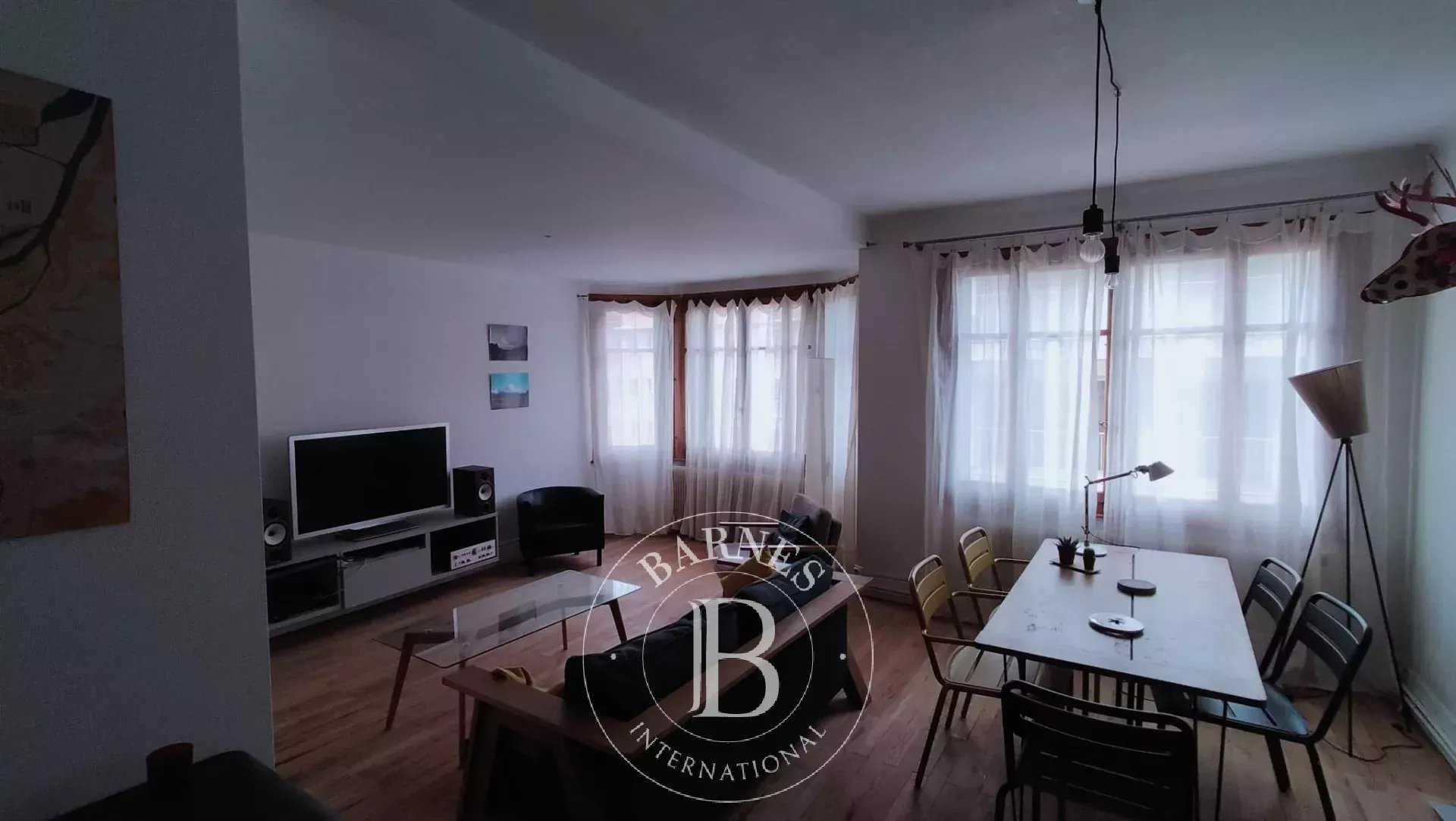 Évian-les-Bains  - Piso 6 Cuartos 2 Habitaciones