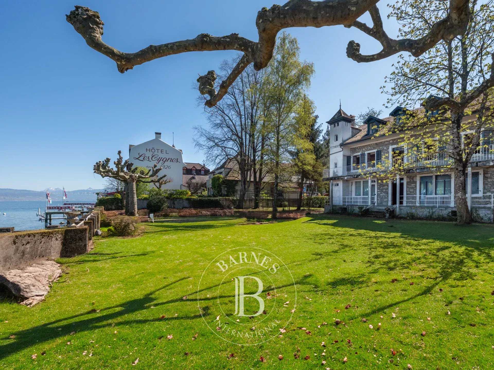 Évian-les-Bains  - House 7 Bedrooms