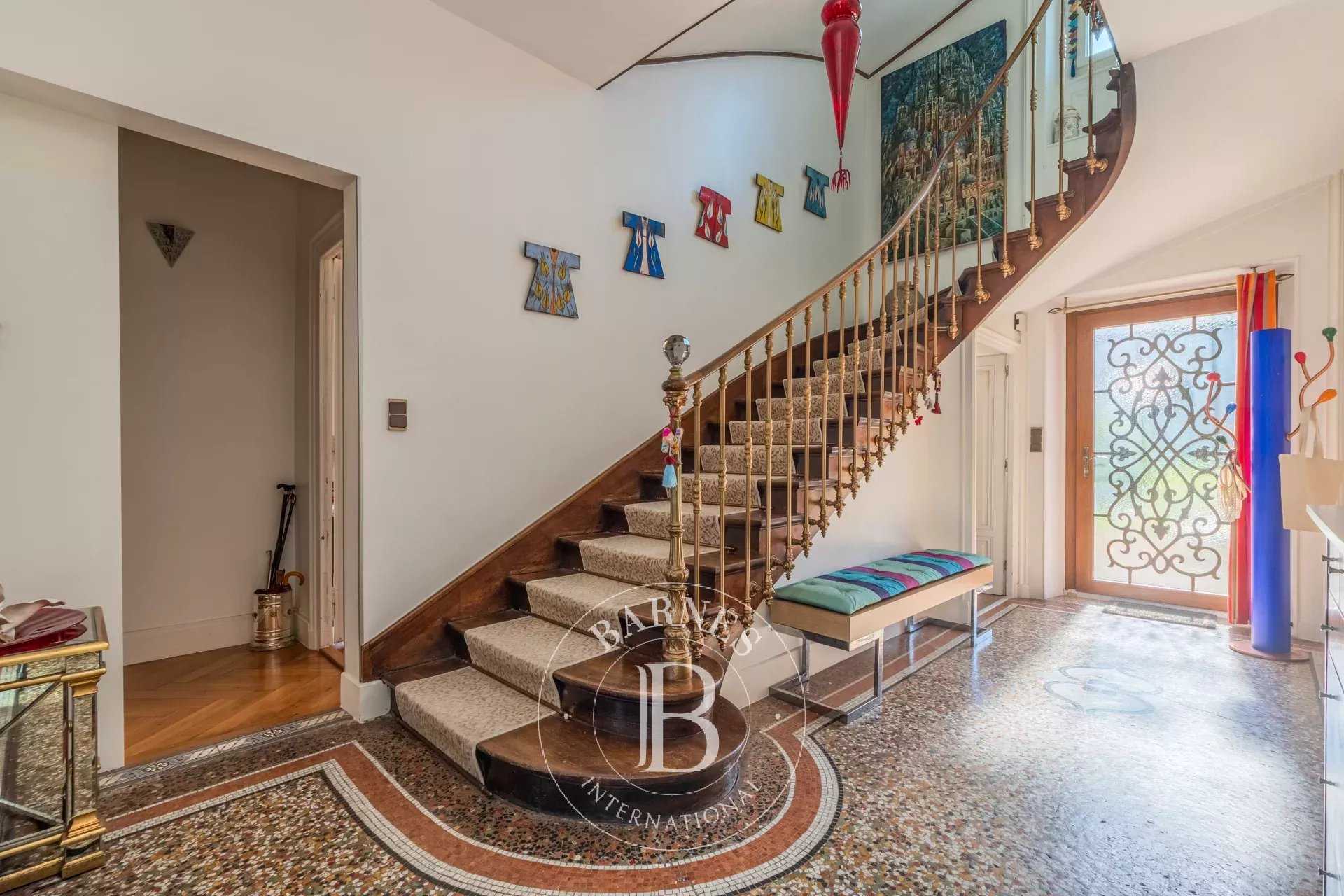 Évian-les-Bains  - Maison 13 Pi&egrave;ces 8 Chambres