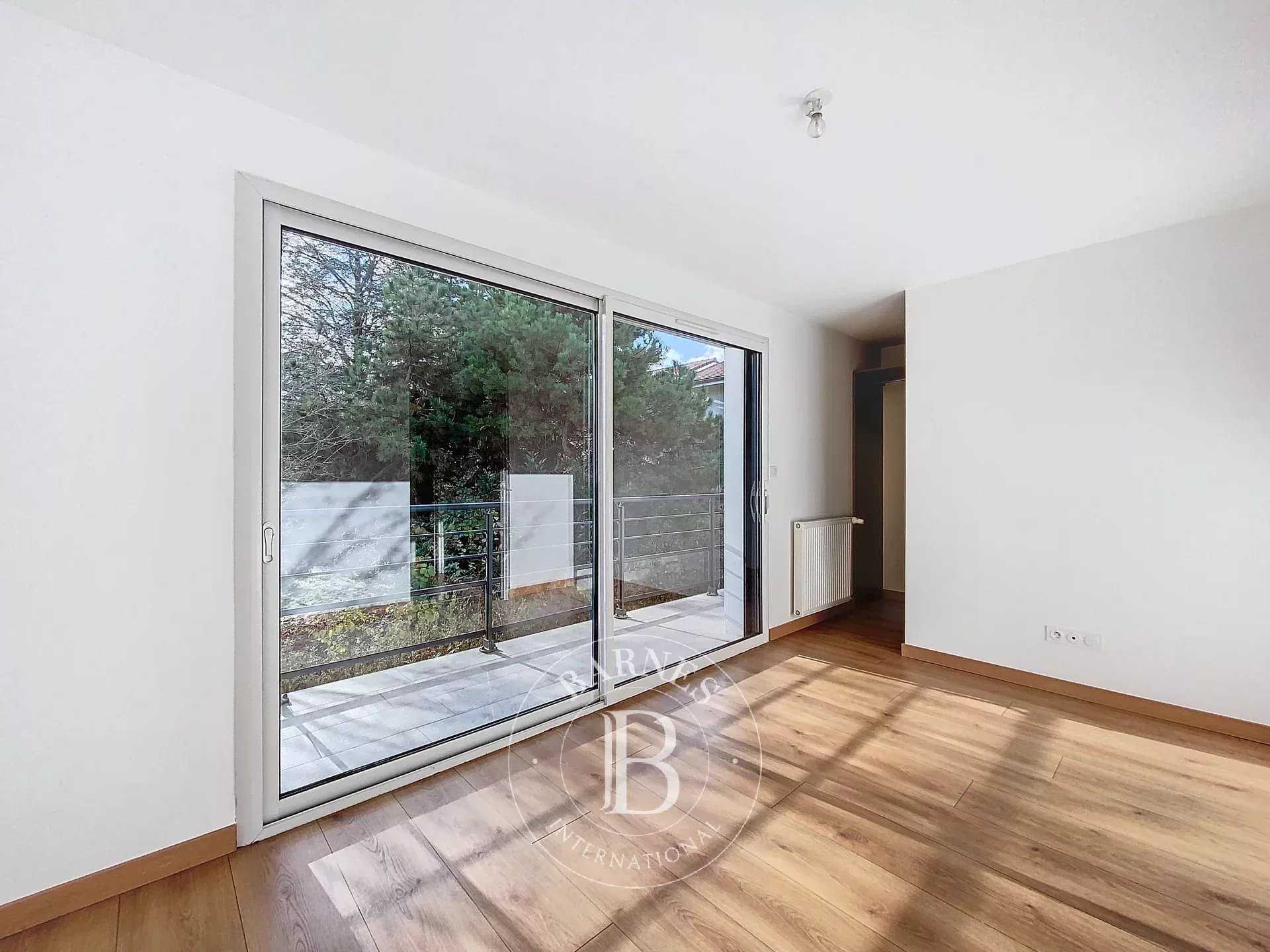 Publier  - Link House 3 Bedrooms