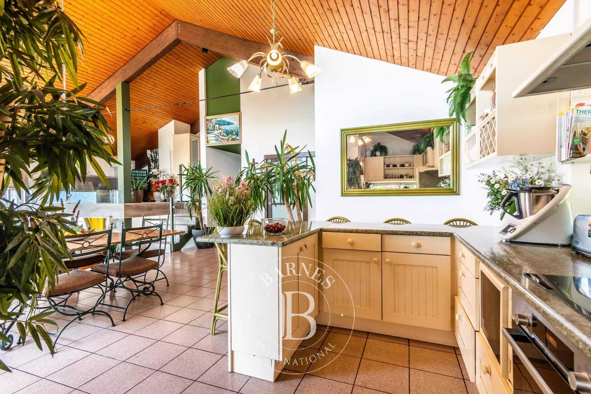 Ballaison  - Maison 6 Pi&egrave;ces 4 Chambres