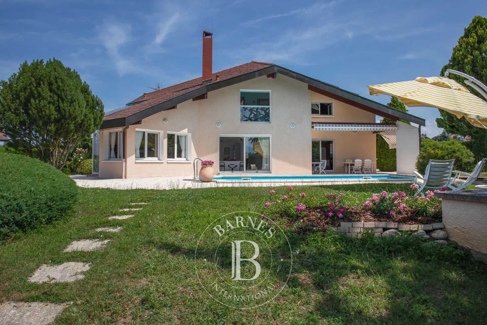 Messery  - Maison 8 Pi&egrave;ces 4 Chambres