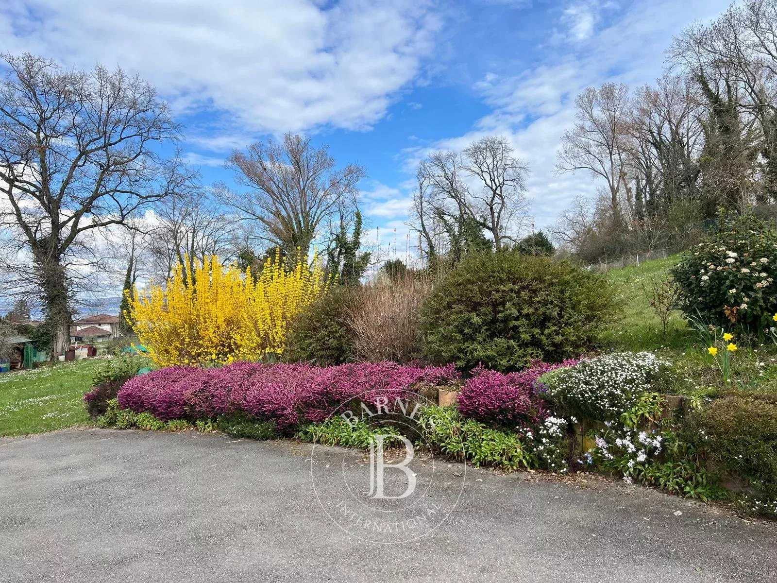 Thonon-les-Bains  - House 7 Bedrooms