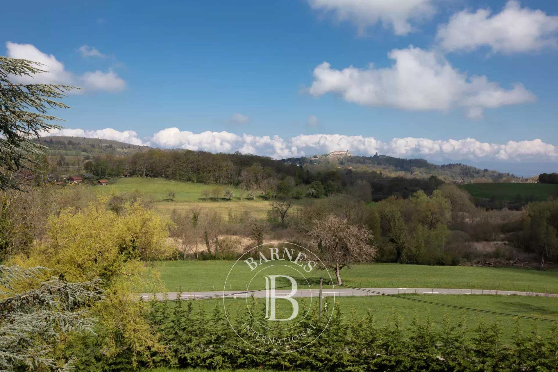 Draillant  - Appartement 4 Pi&egrave;ces 3 Chambres