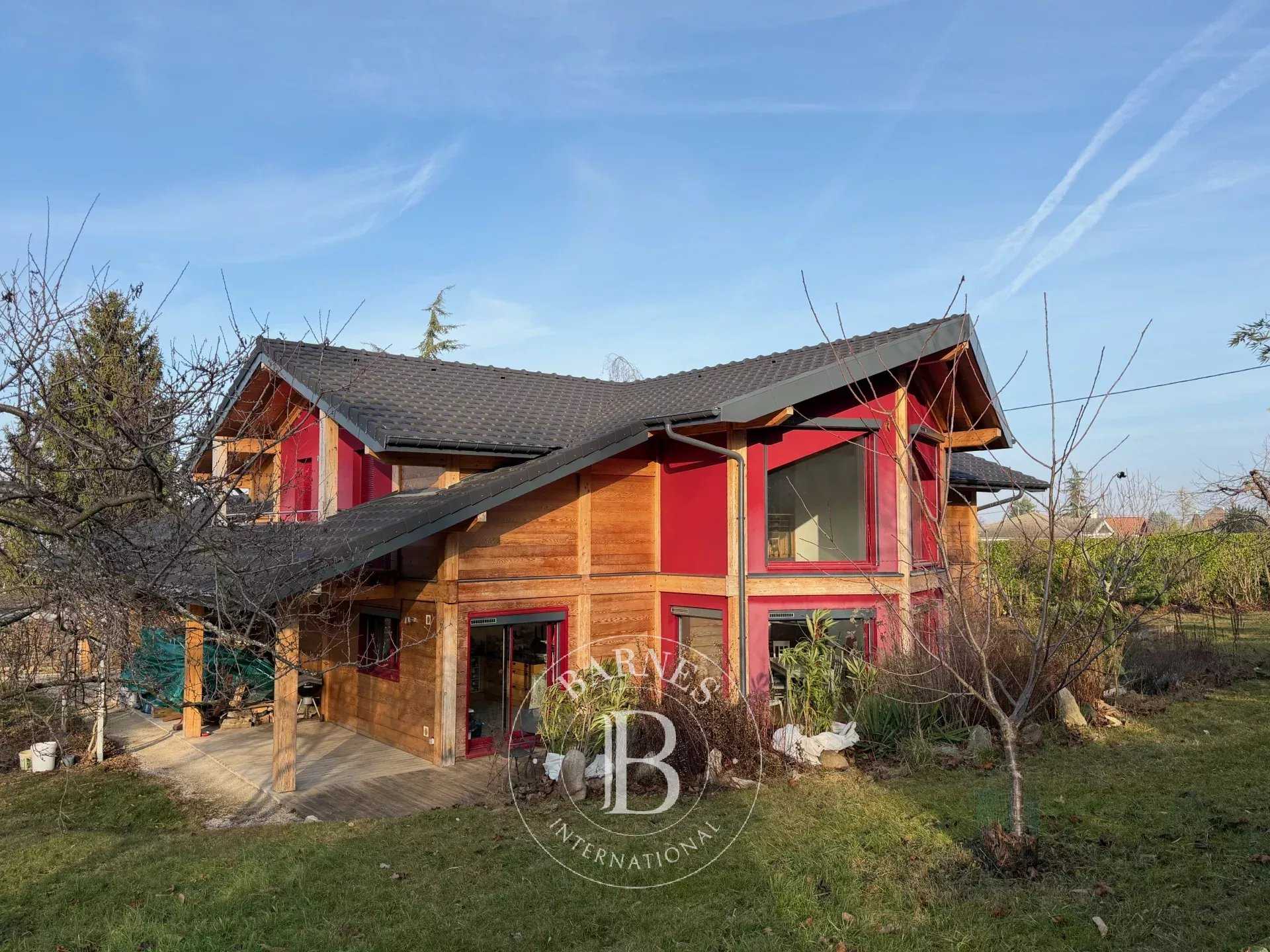 Neuvecelle  - Maison 8 Pi&egrave;ces 6 Chambres