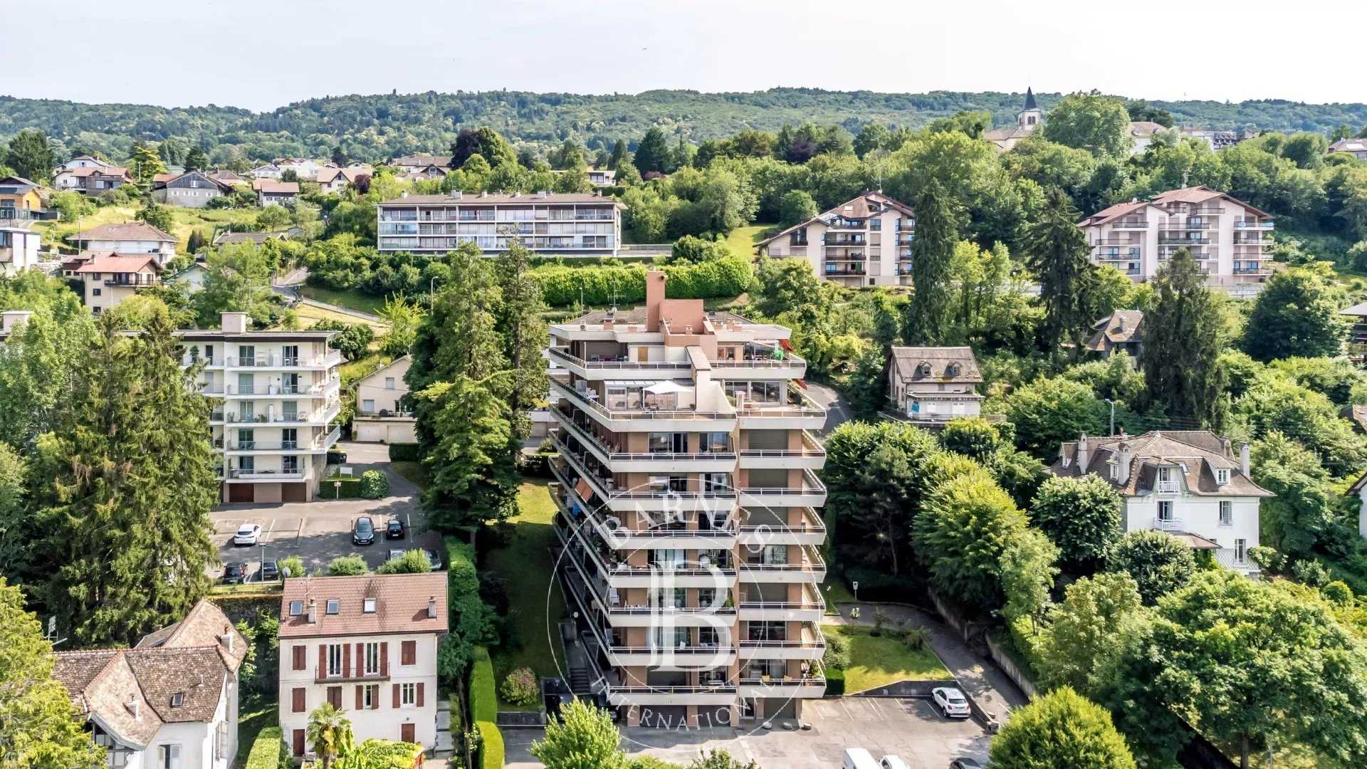 Appartement Évian-les-Bains  -  ref 2670805 (picture 3)