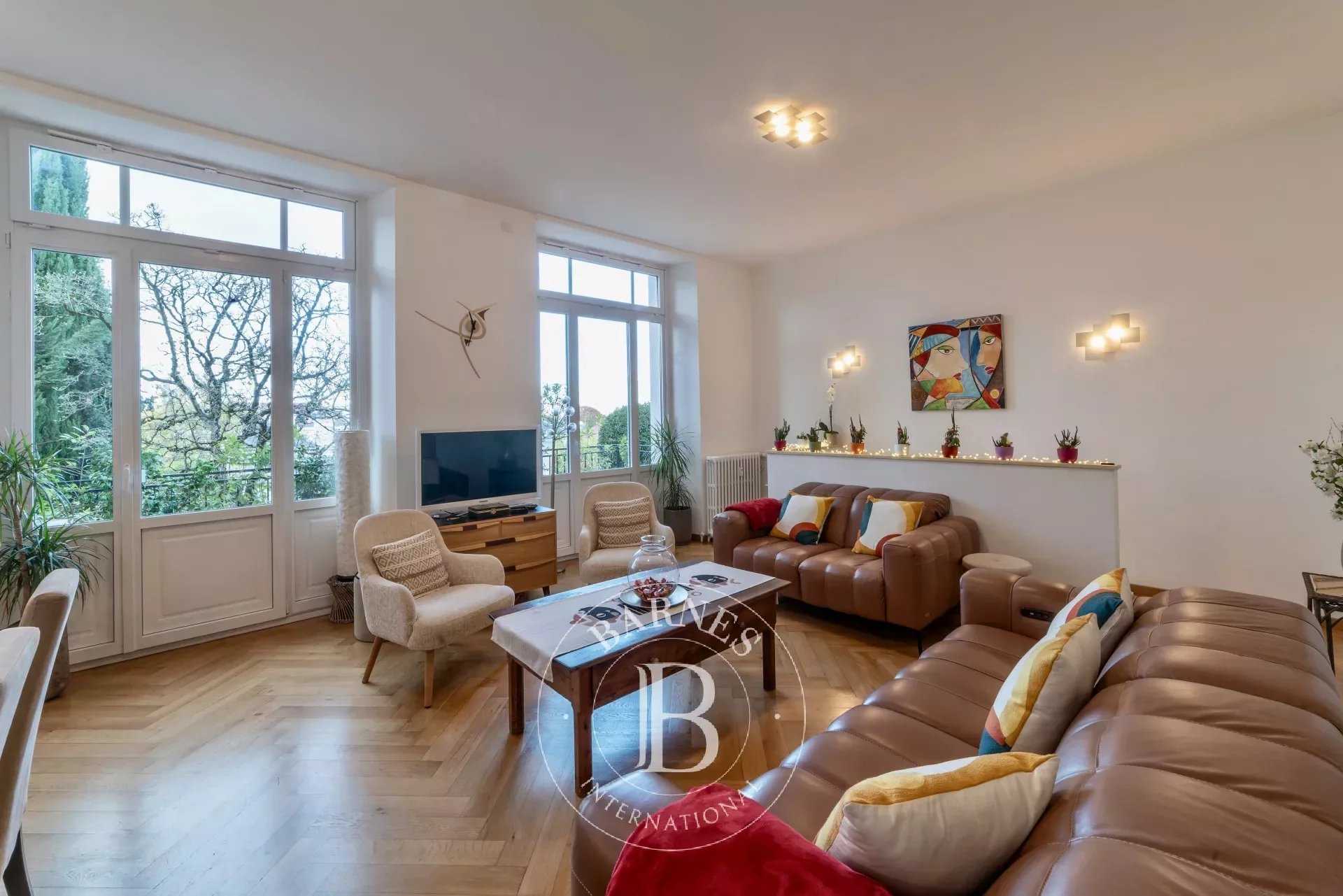 Appartement Évian-les-Bains  -  ref 83341444 (picture 1)