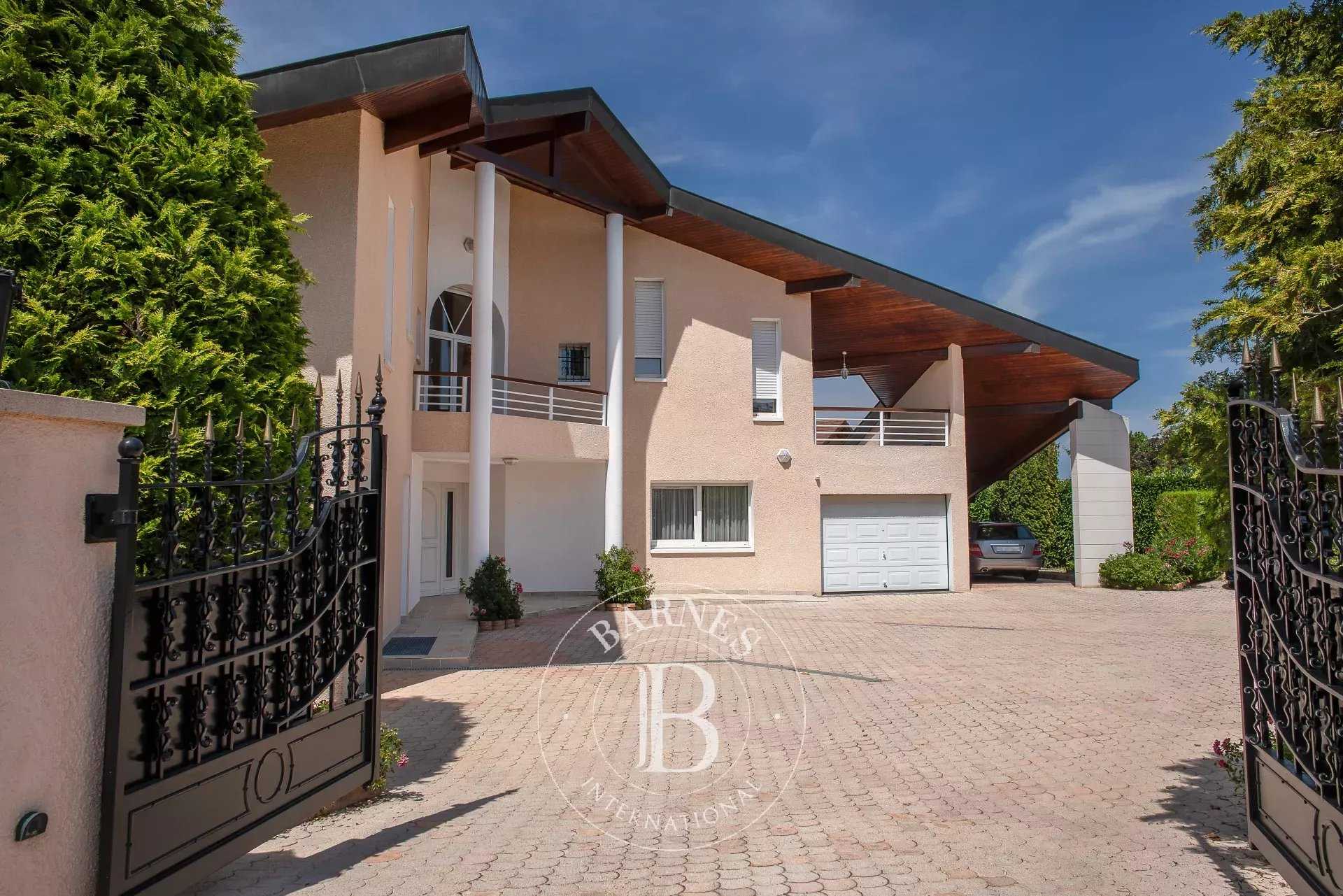 Maison Messery  -  ref 86718168 (picture 1)