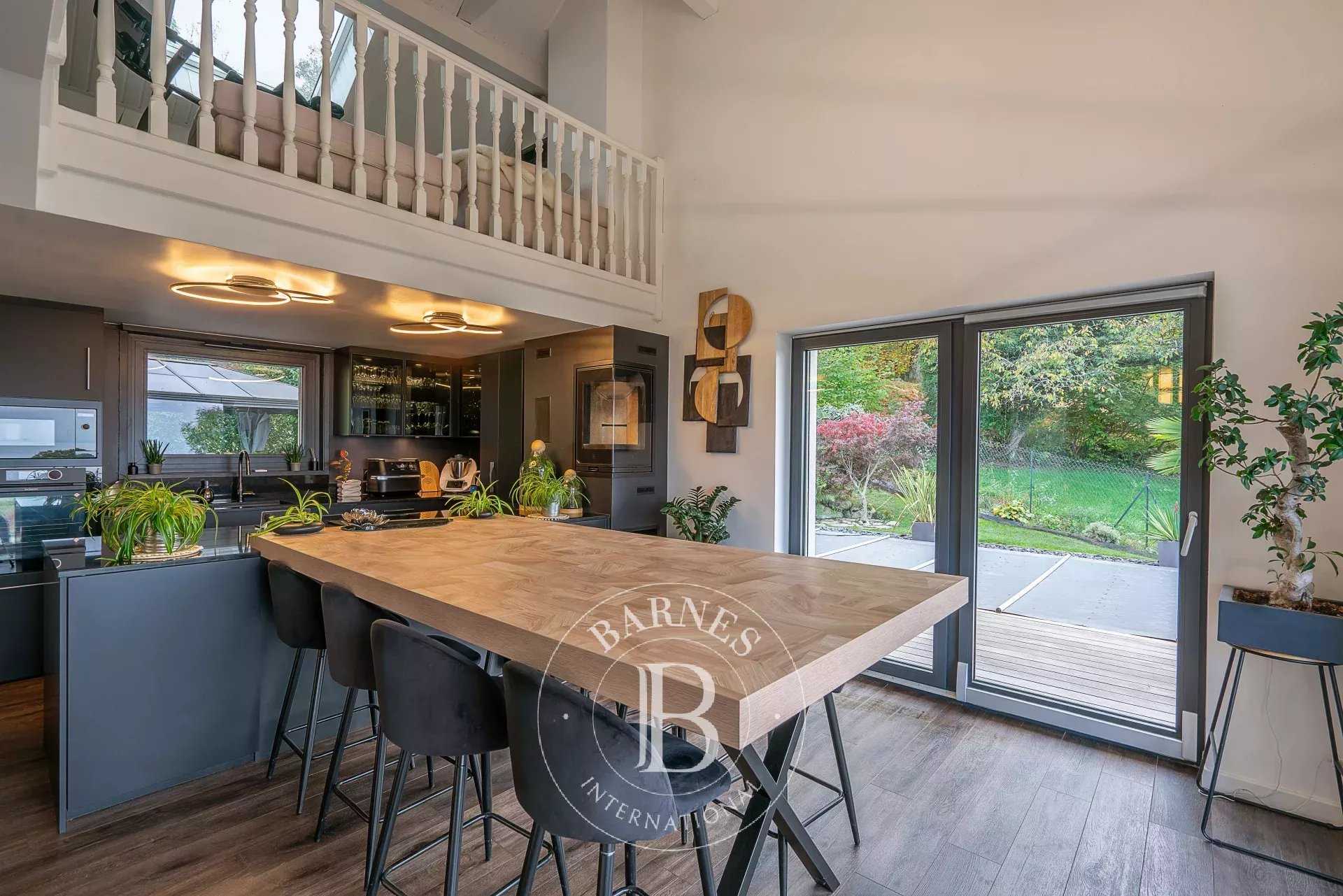 Lugrin  - House 5 Bedrooms