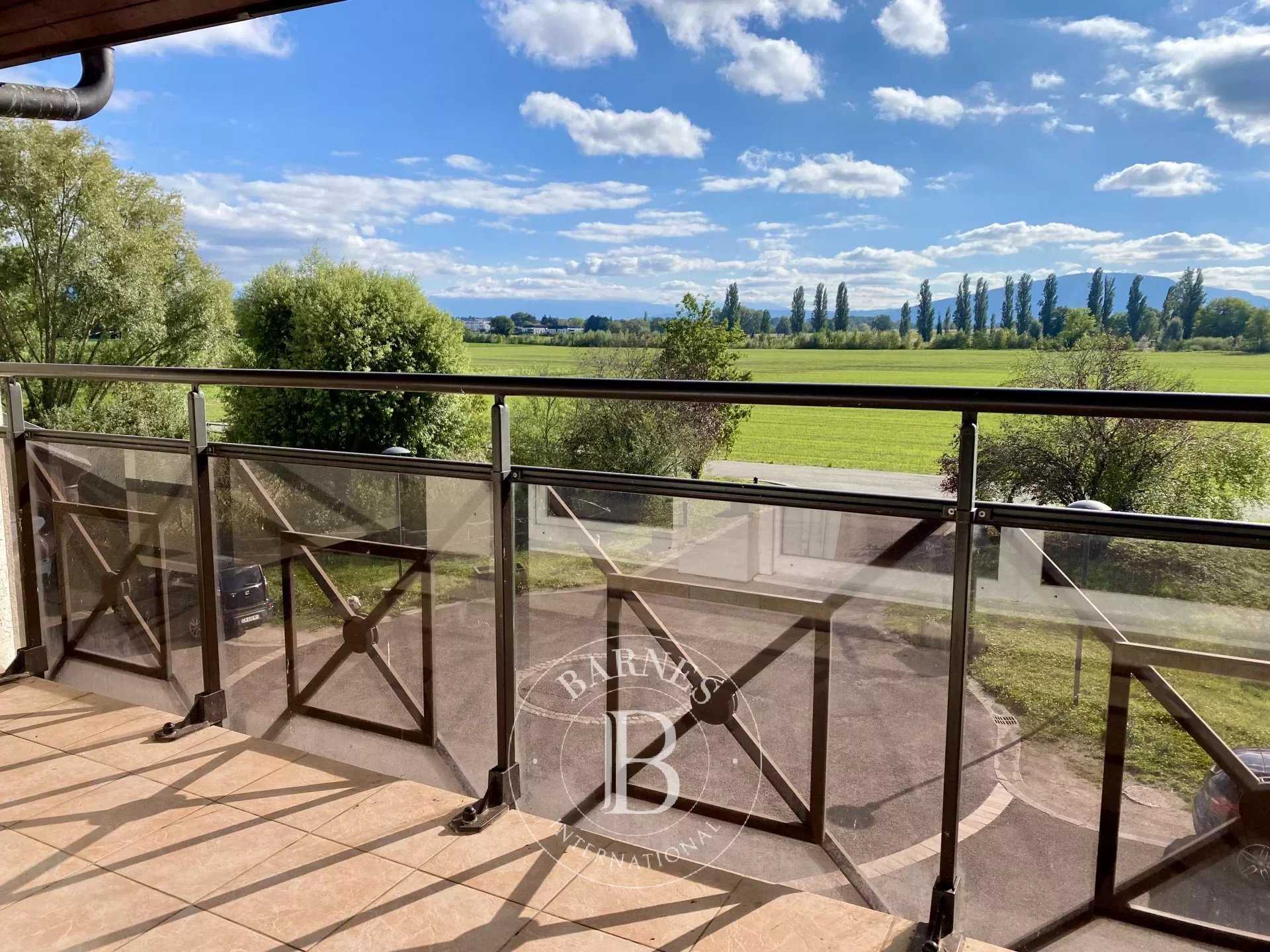 Appartement Veigy-Foncenex  -  ref 85285247 (picture 1)