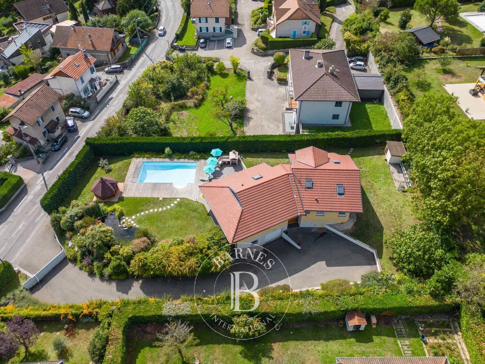 Maison Thonon-les-Bains  -  ref 84198123 (picture 1)