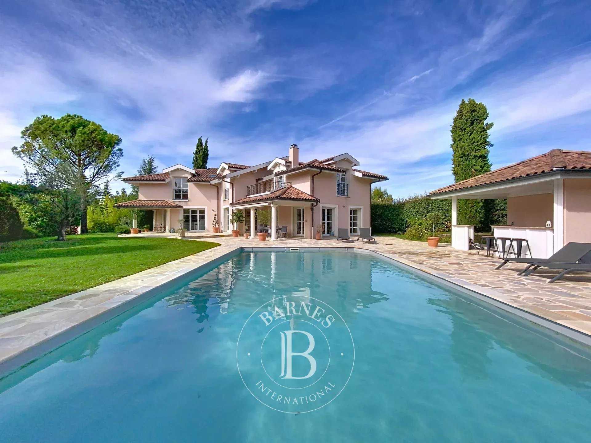 Casa Veigy-Foncenex  -  ref 86192463 (picture 1)