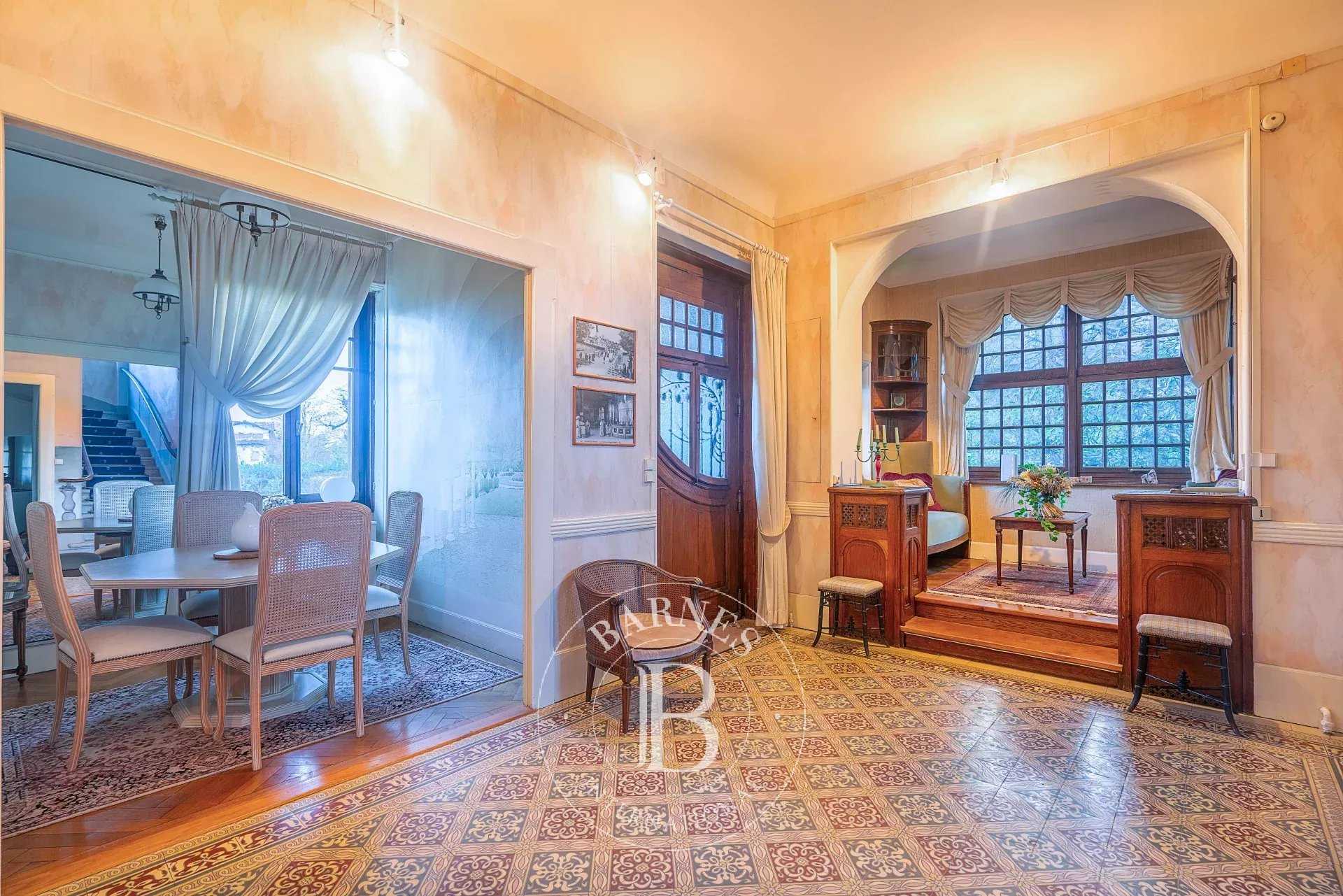 Neuvecelle  - Villa 8 Pi&egrave;ces 7 Chambres