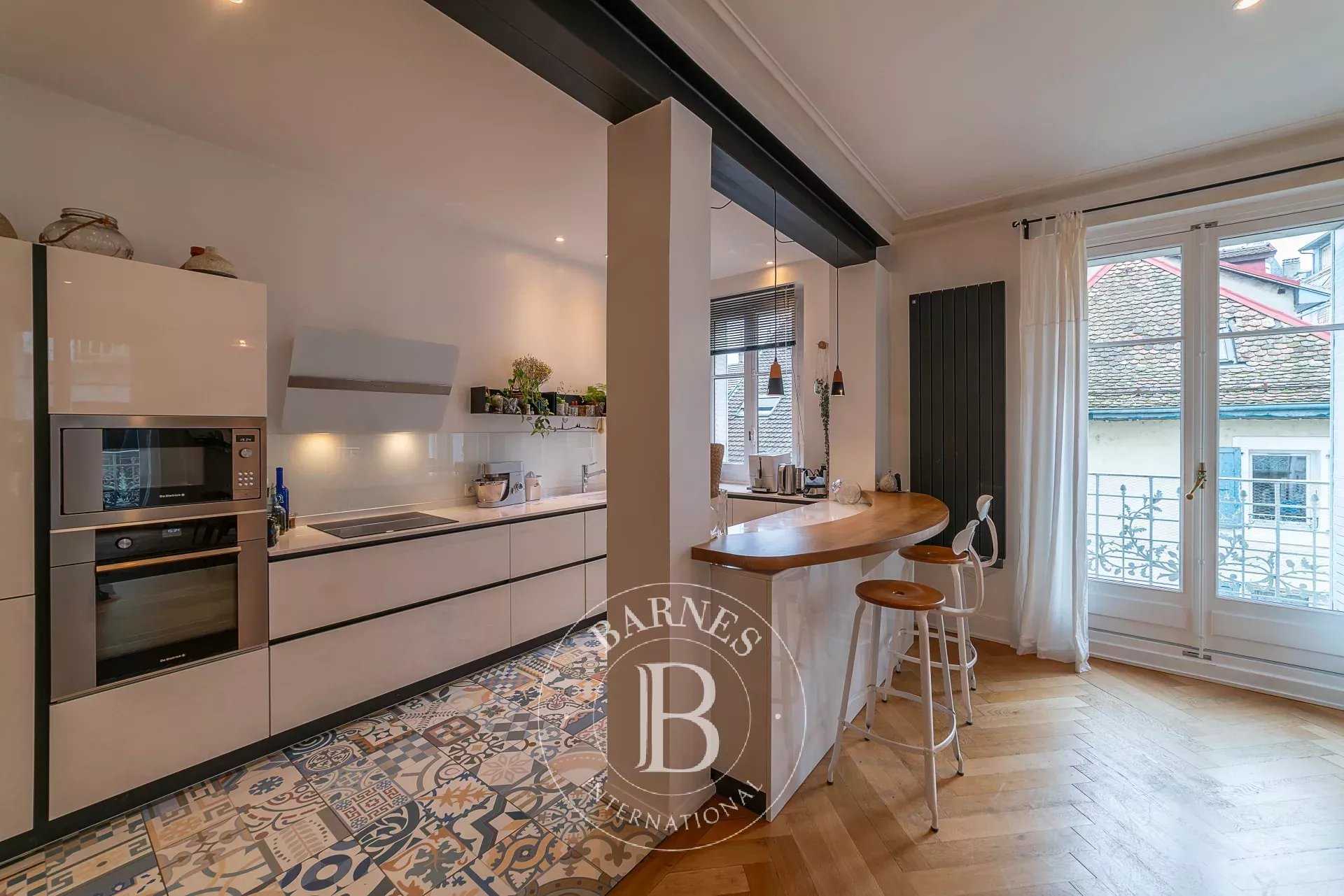 Appartement Évian-les-Bains  -  ref 85614742 (picture 1)