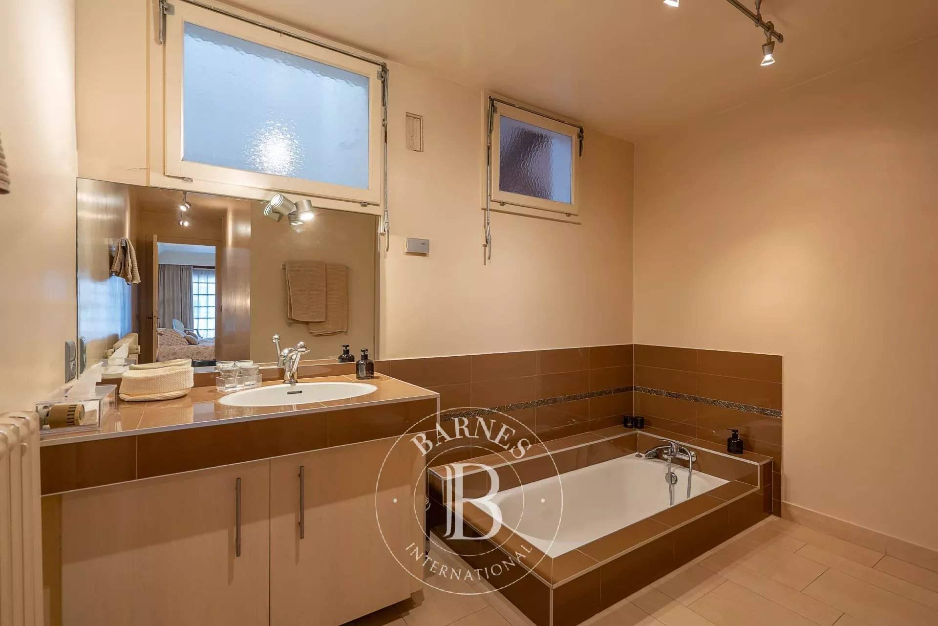 Thonon-les-Bains  - Maison 11 Pi&egrave;ces 7 Chambres - picture 10