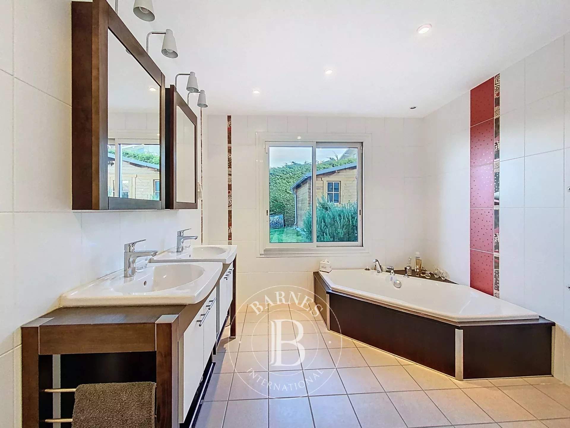 Lugrin  - Maison 10 Pi&egrave;ces 5 Chambres - picture 15