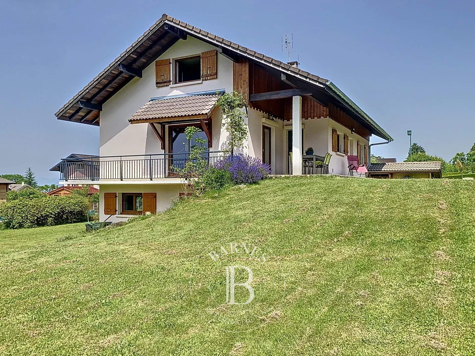 Neuvecelle  - House 5 Bedrooms - picture 2