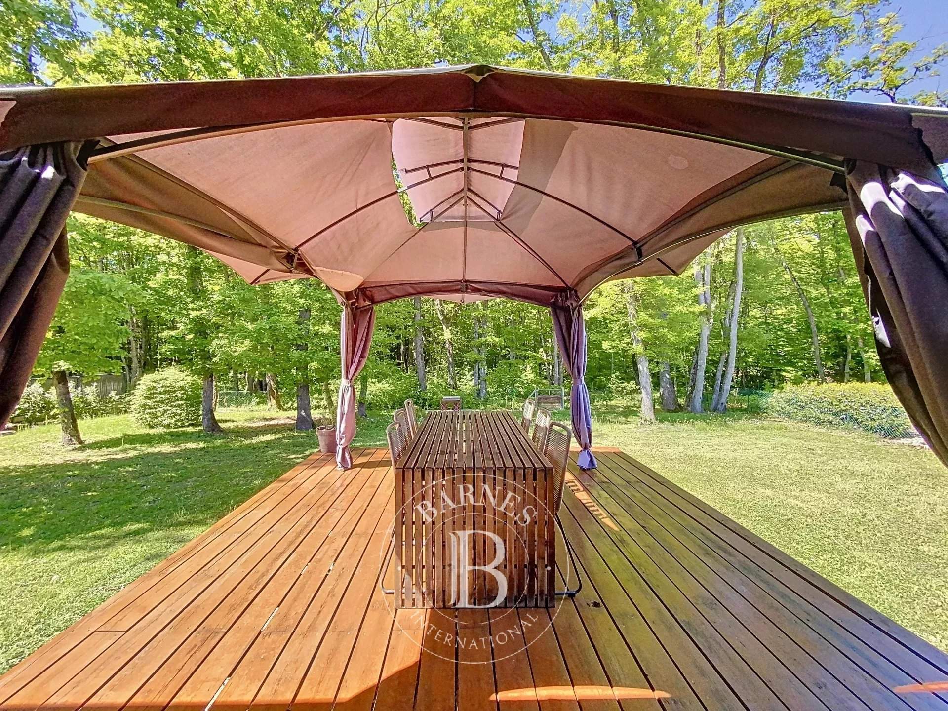 Veigy-Foncenex  - Maison 8 Pièces 6 Chambres - picture 10