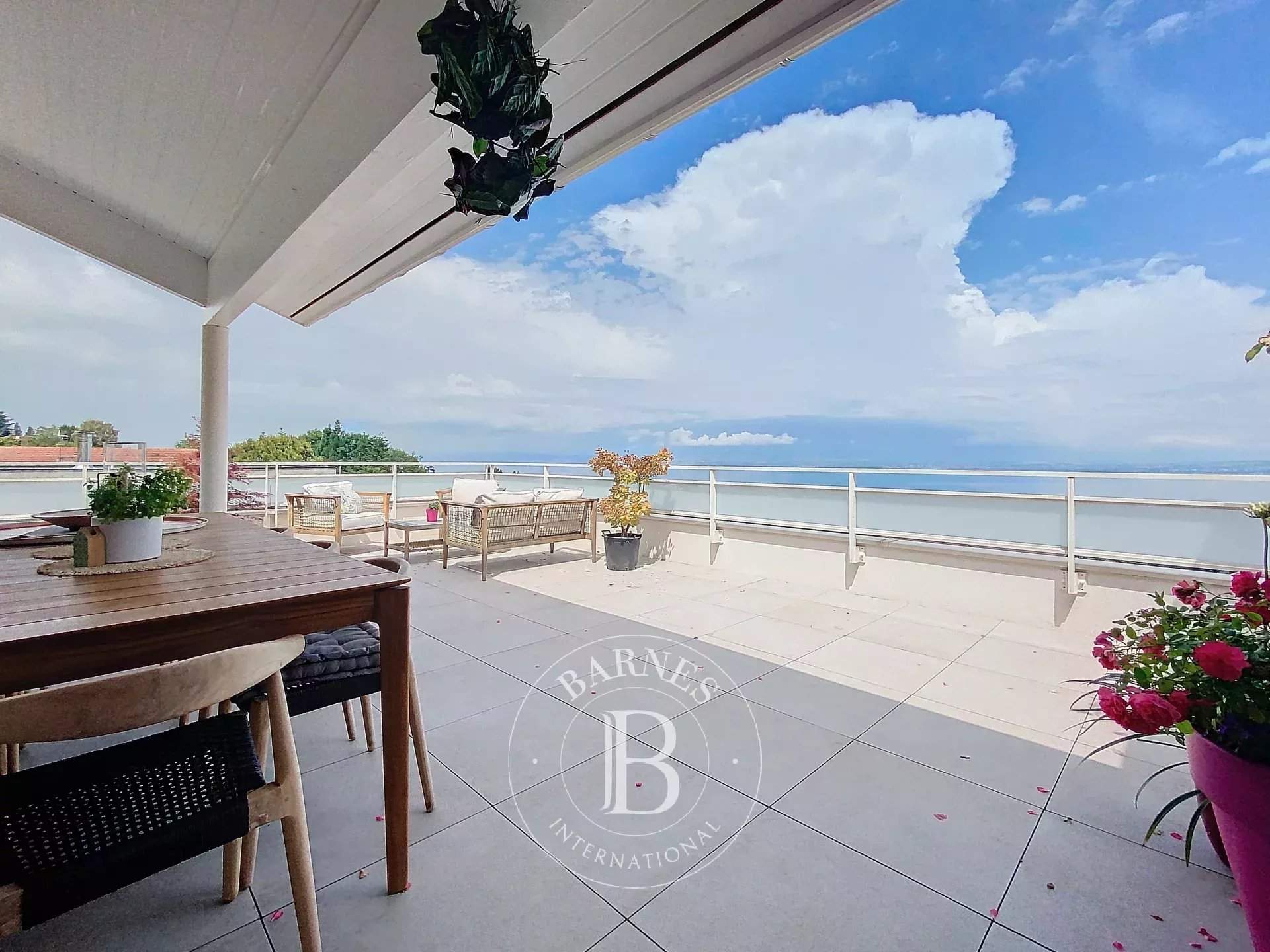 Évian-les-Bains  - Appartement 5 Pi&egrave;ces 4 Chambres - picture 11