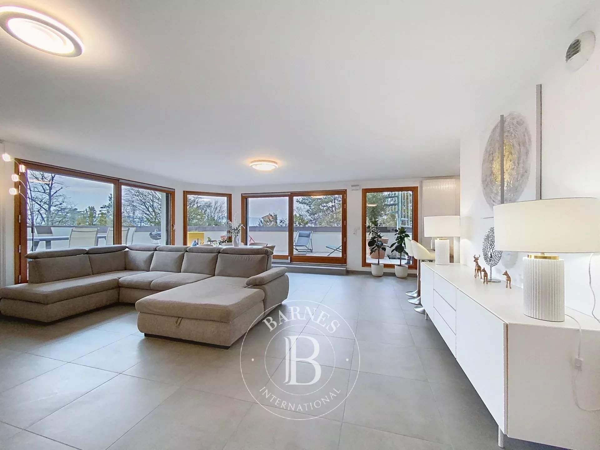 Évian-les-Bains  - Appartement 4 Pi&egrave;ces 3 Chambres - picture 2