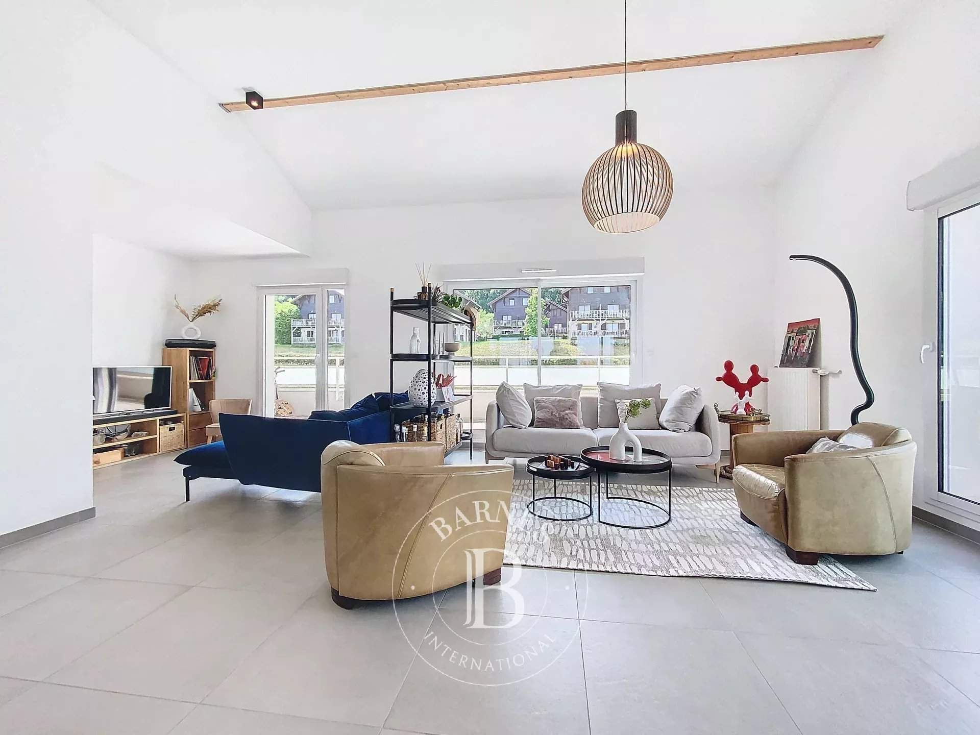 Évian-les-Bains  - Appartement 5 Pi&egrave;ces 4 Chambres - picture 3