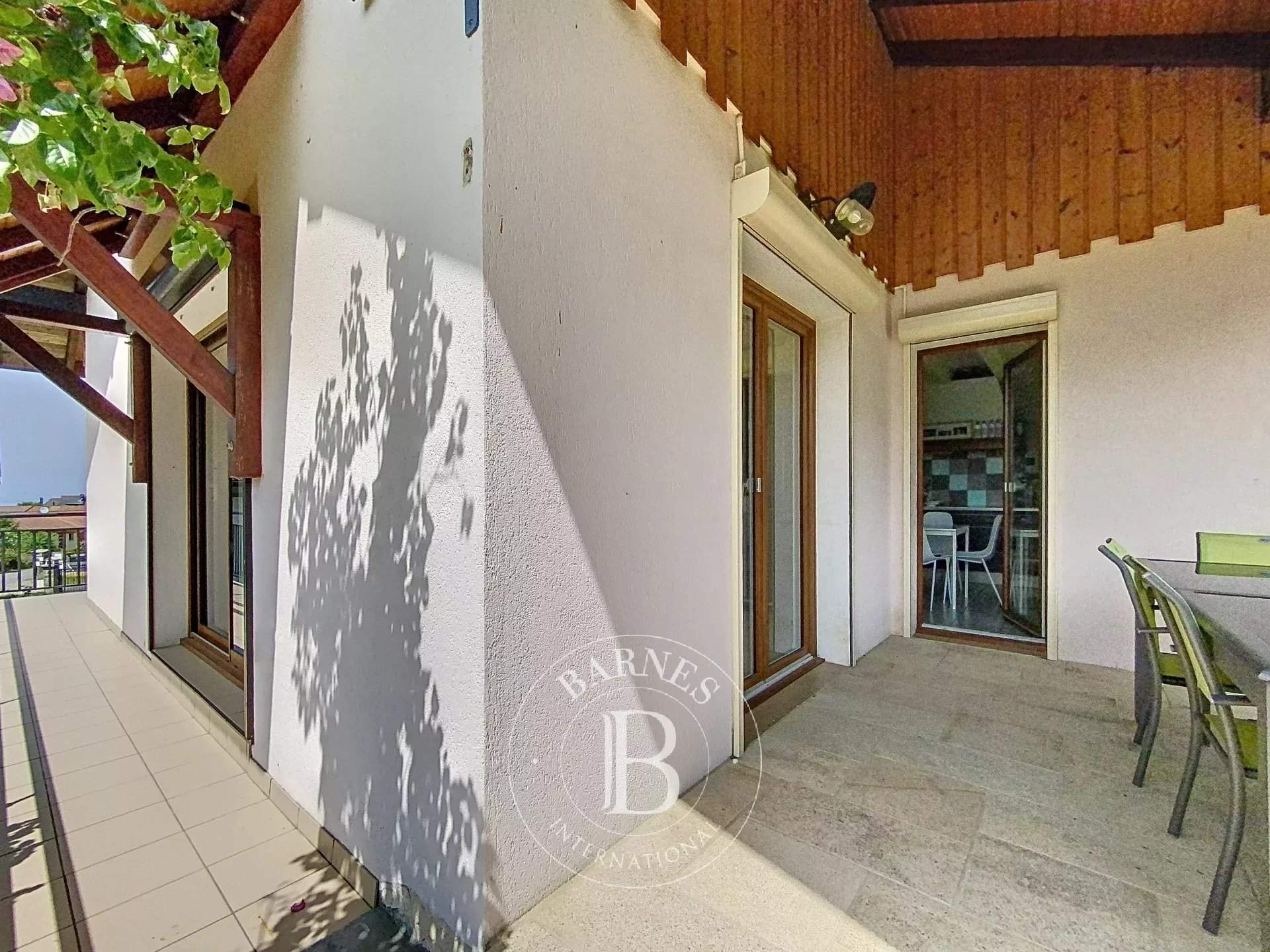 Neuvecelle  - House 5 Bedrooms - picture 4