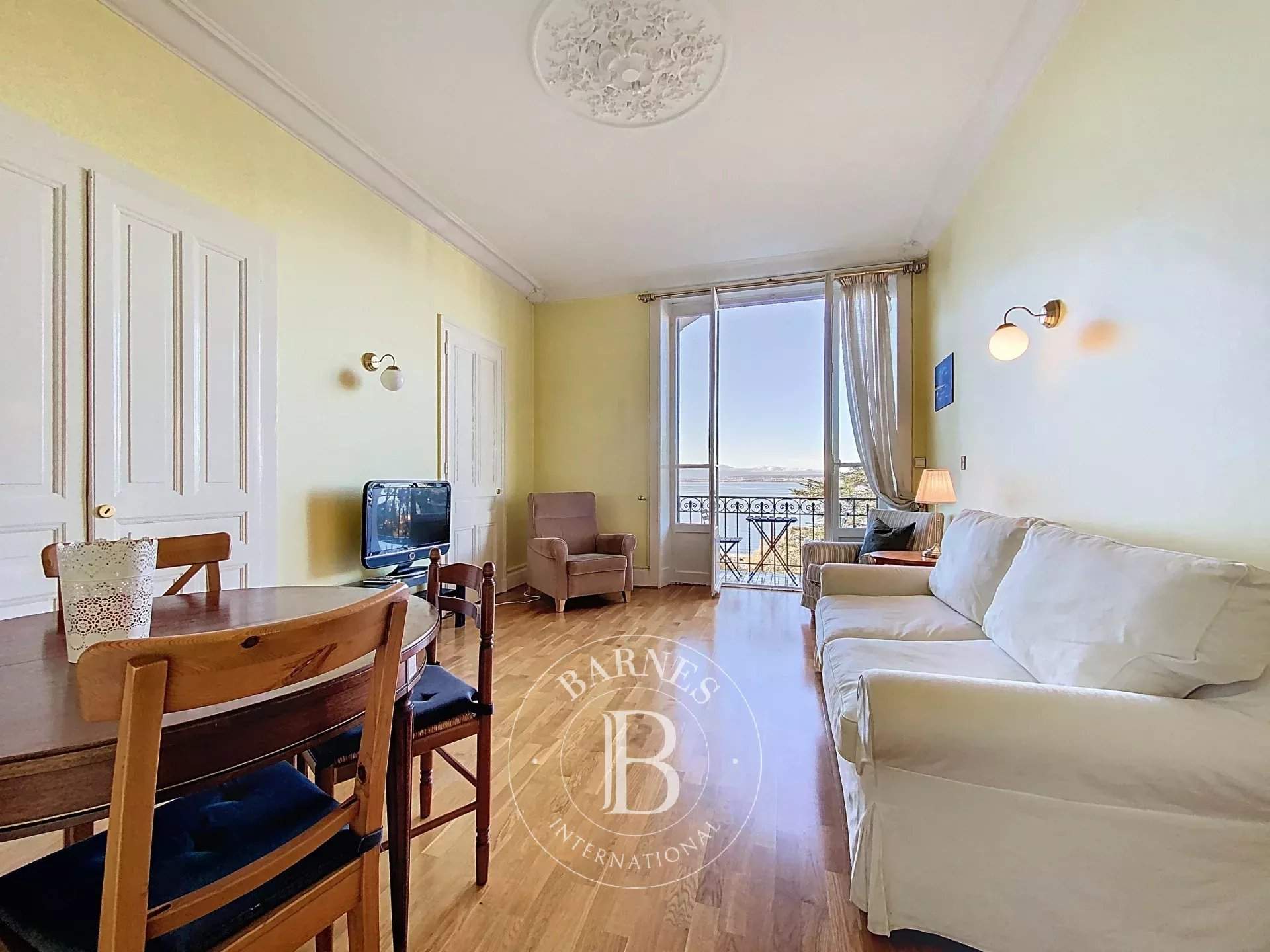 Évian-les-Bains  - Apartment 1 Bedroom - picture 9