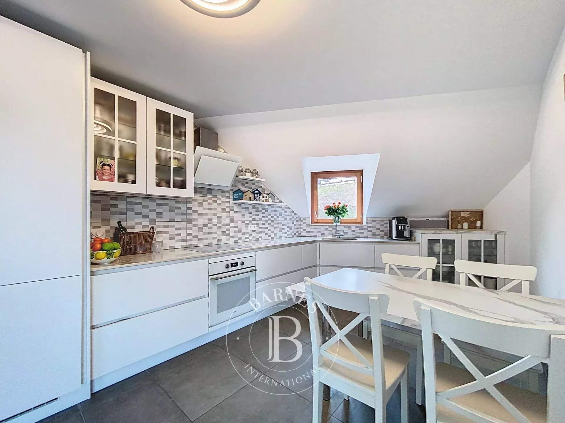 Évian-les-Bains  - Appartement 4 Pi&egrave;ces 3 Chambres - picture 3