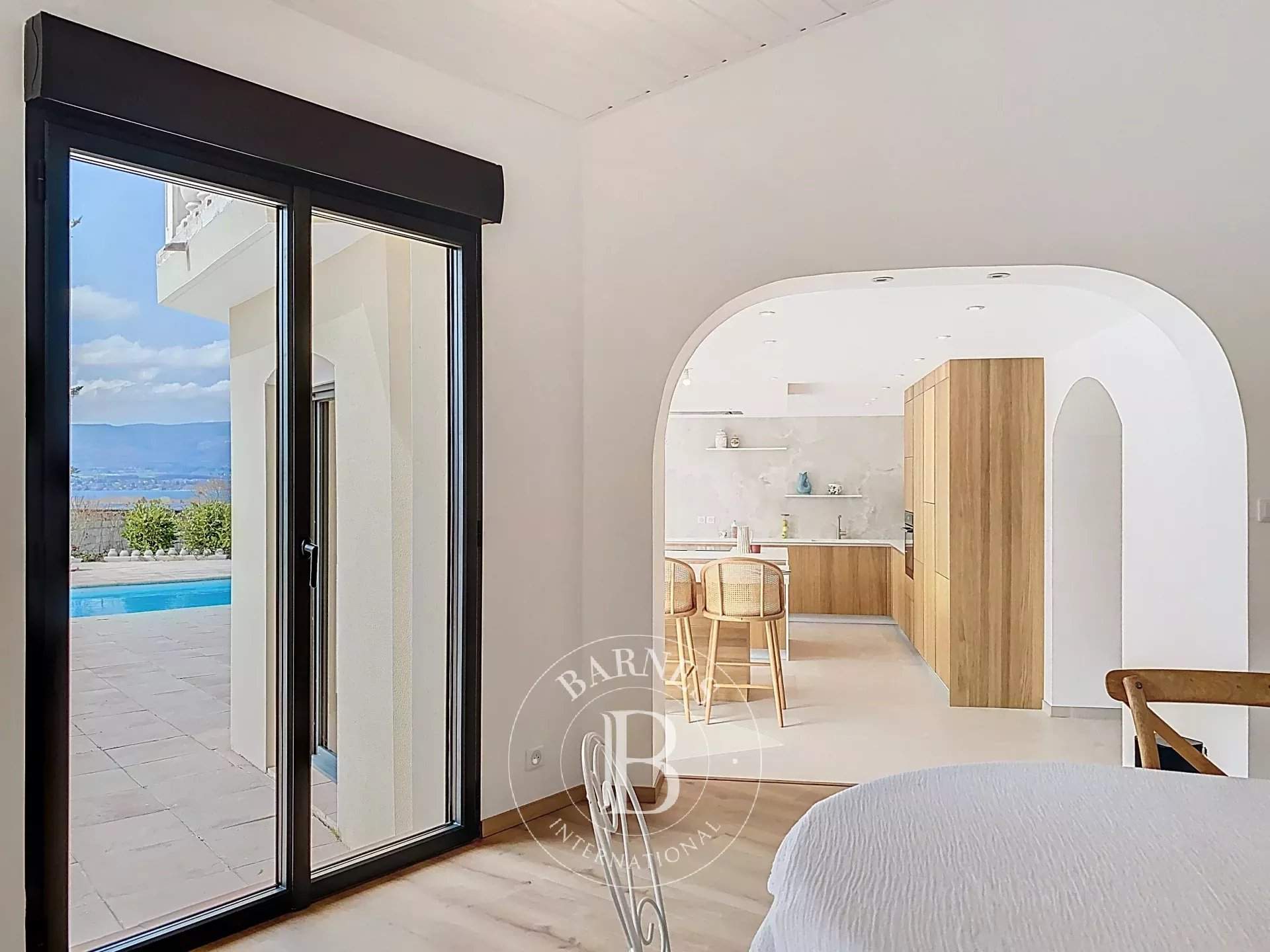 Messery  - Maison 6 Pi&egrave;ces 4 Chambres - picture 2