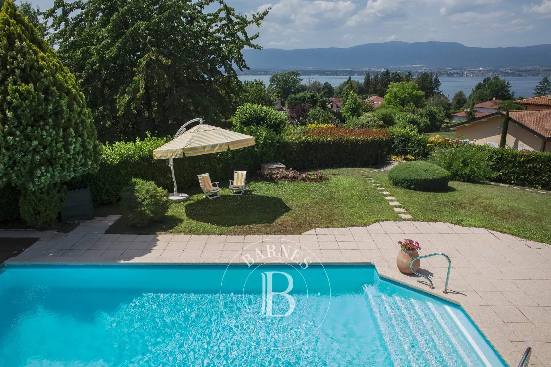 Messery  - Maison 8 Pi&egrave;ces 4 Chambres - picture 4