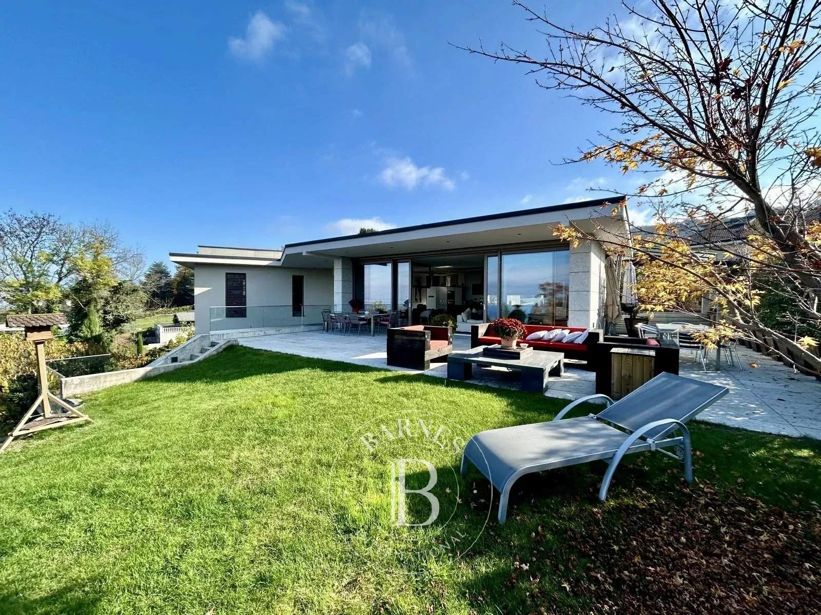 Évian-les-Bains  - House 3 Bedrooms - picture 1