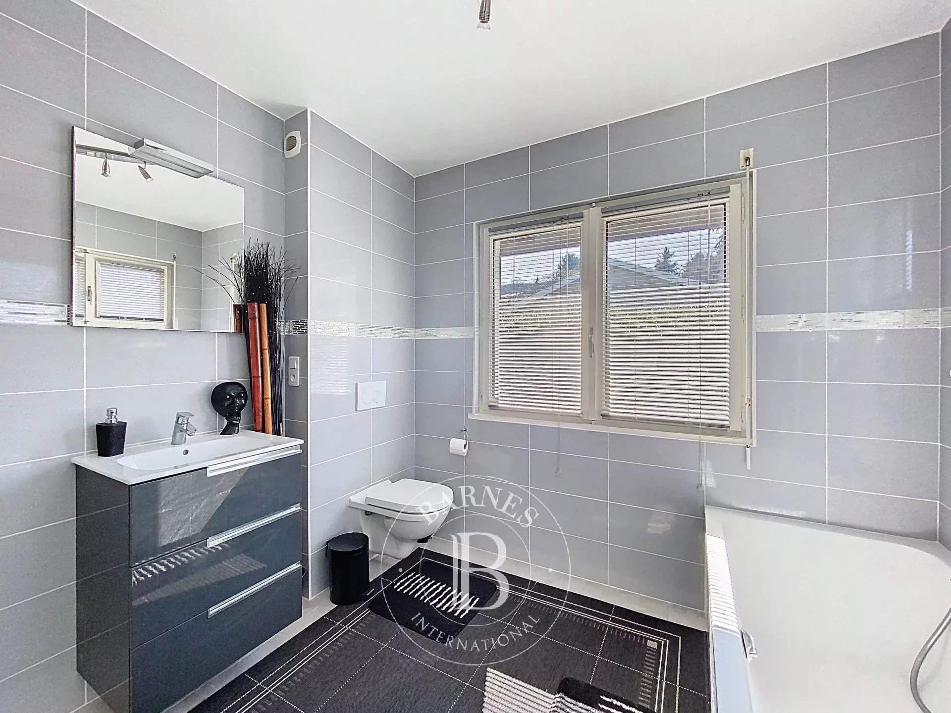 Publier  - House 3 Bedrooms - picture 15