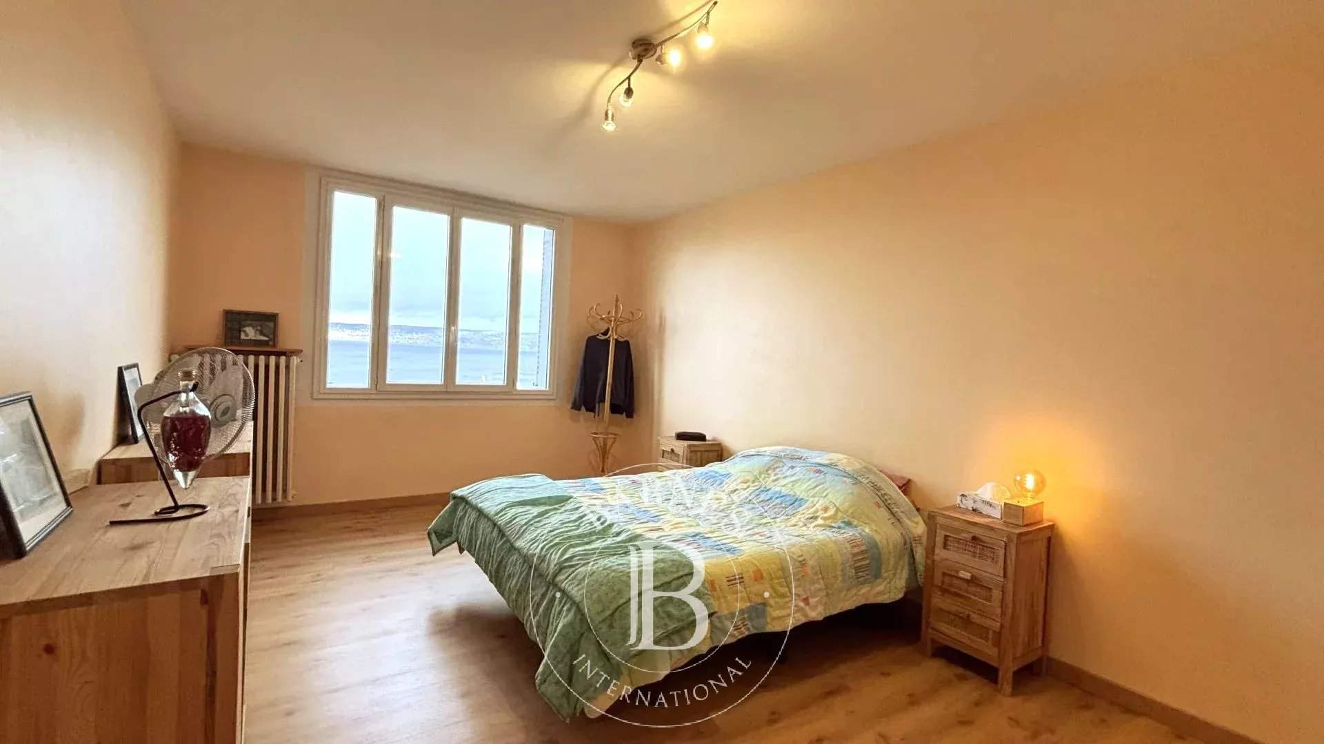 Évian-les-Bains  - Appartement 5 Pi&egrave;ces 4 Chambres - picture 7