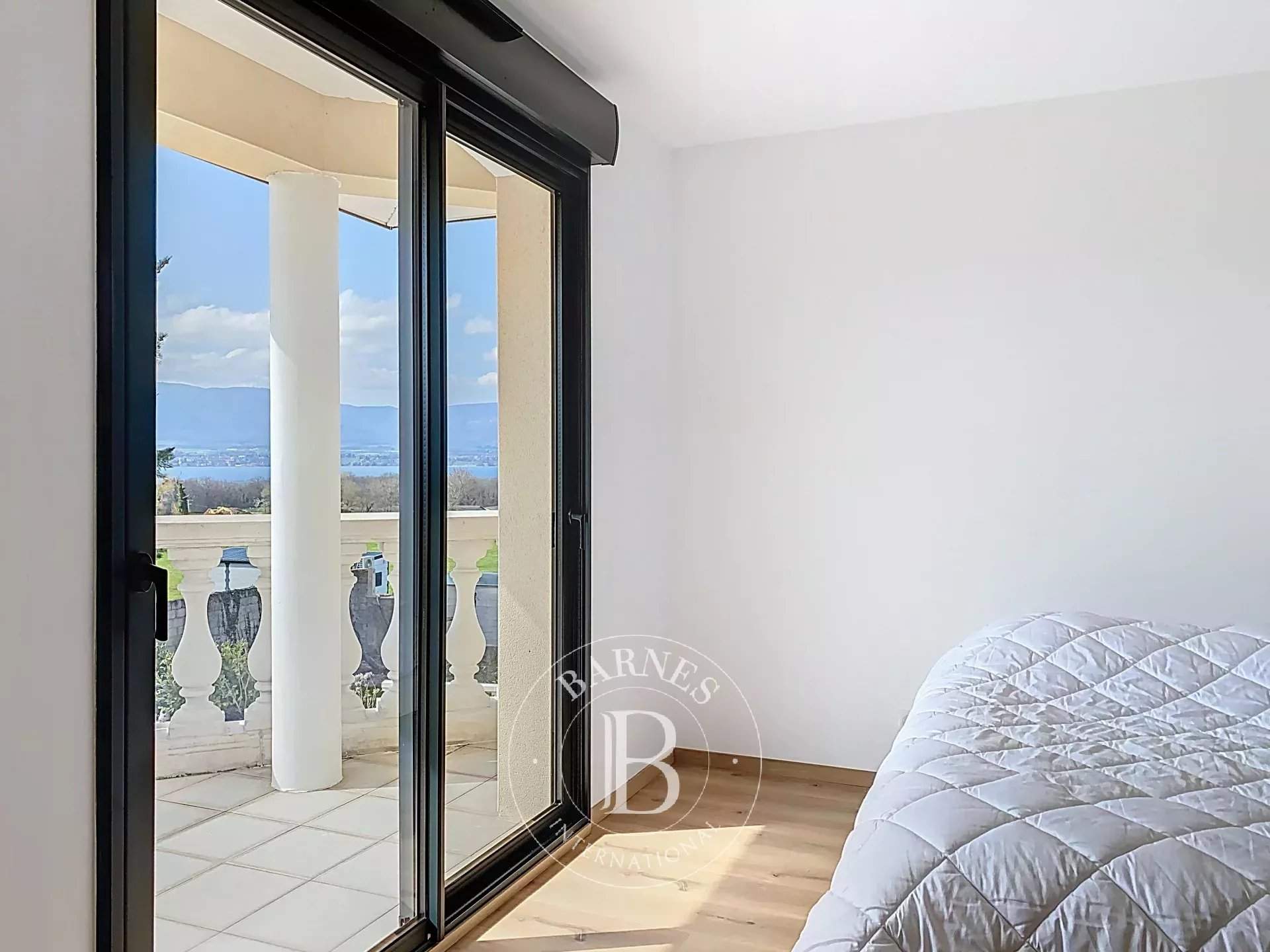 Messery  - Maison 6 Pi&egrave;ces 4 Chambres - picture 10